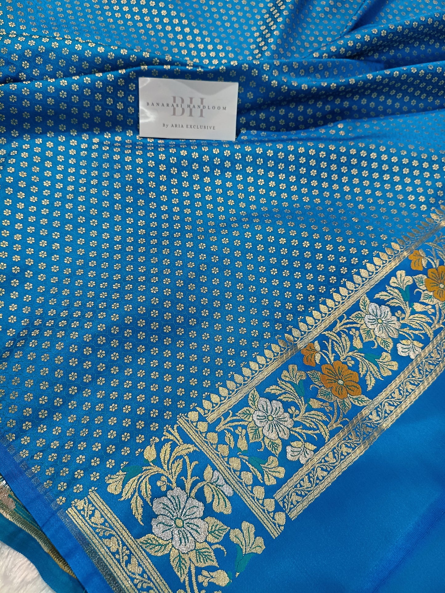 Pure Handloom Katan Silk Banarasi Saree with Meenakari Jaal Weaving