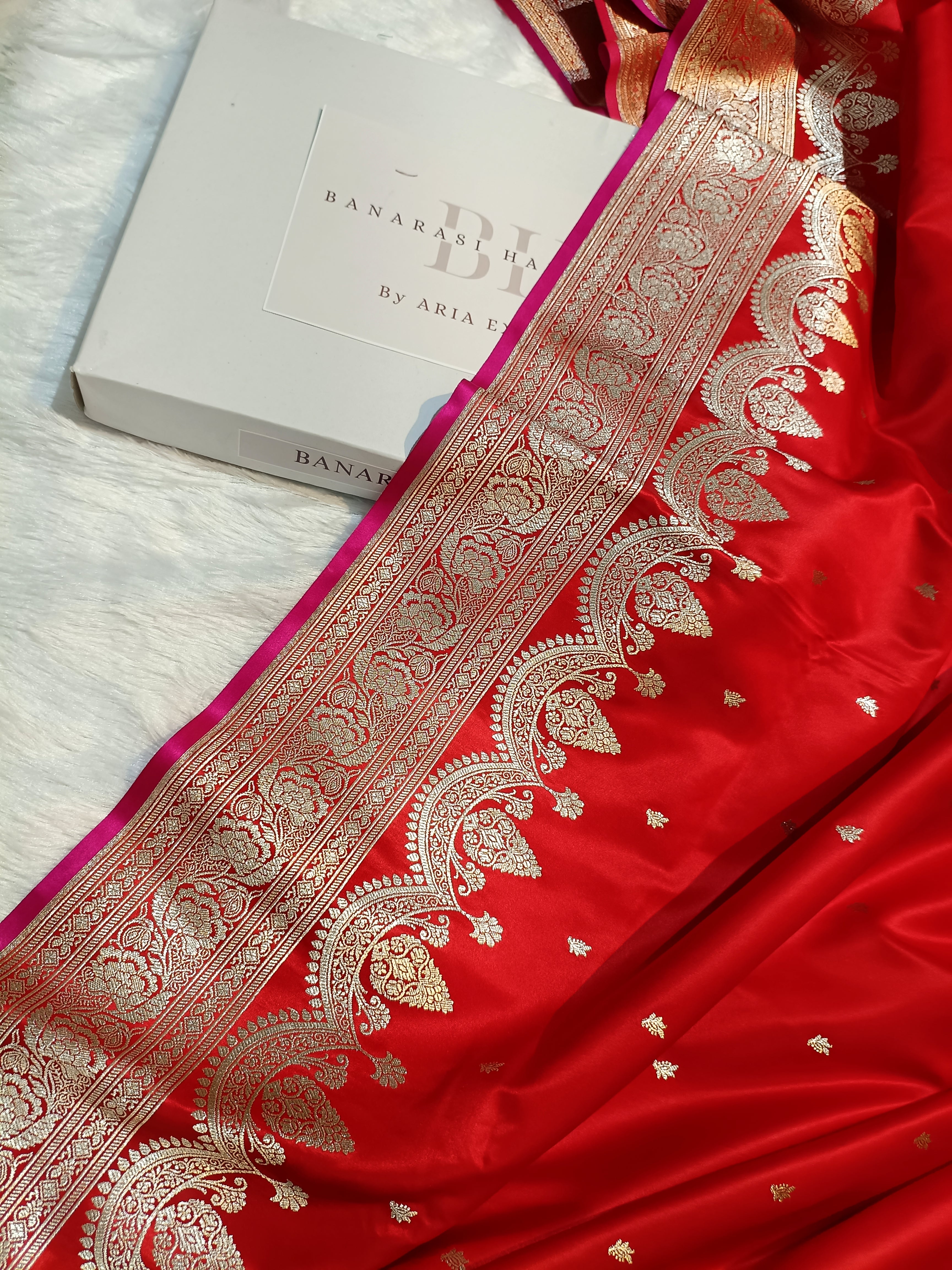 Pure Handloom Mashru Katan Silk Banarasi Saree with Paisley Border
