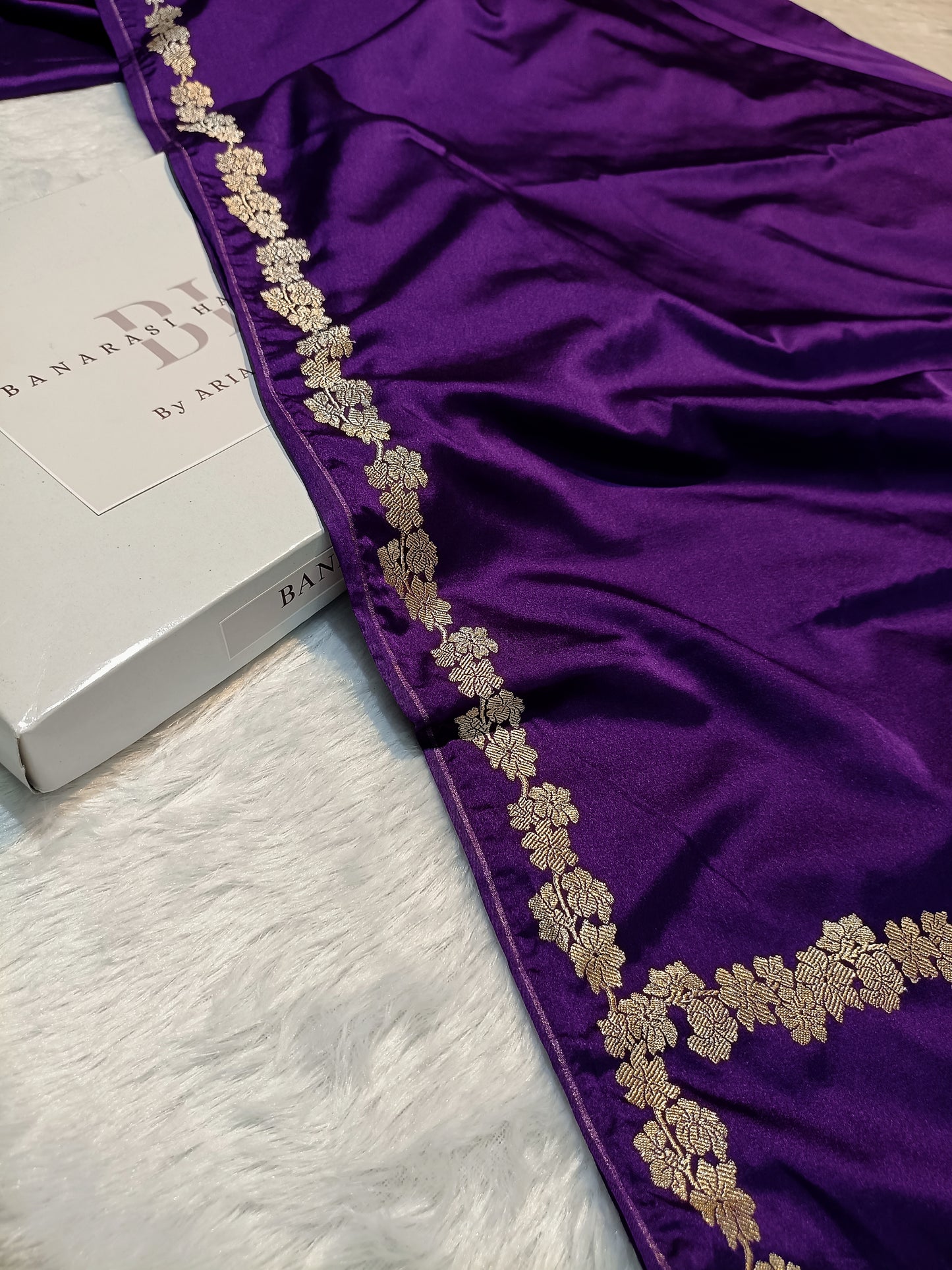 Pure Handloom Mashru Katan Silk Open Border Banarasi Saree with Floral Vine Weaving