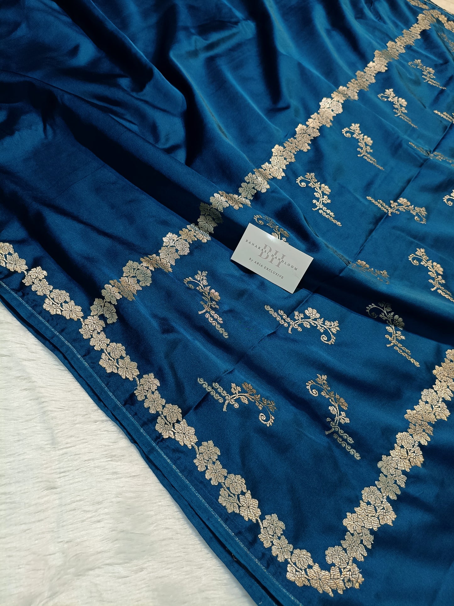 Pure Handloom Mashru Katan Silk Open Border Banarasi Saree with Floral Vine Weaving