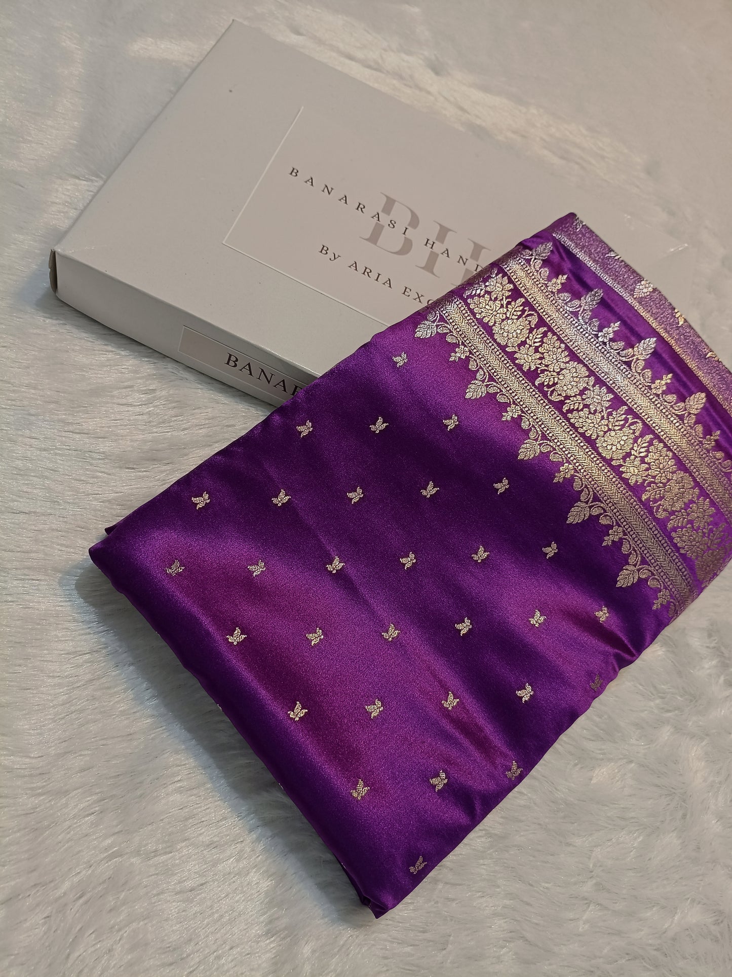 Pure Handloom Mashru Katan Silk Banarasi Saree with Small Leaf Booti and Designer Jaal Border