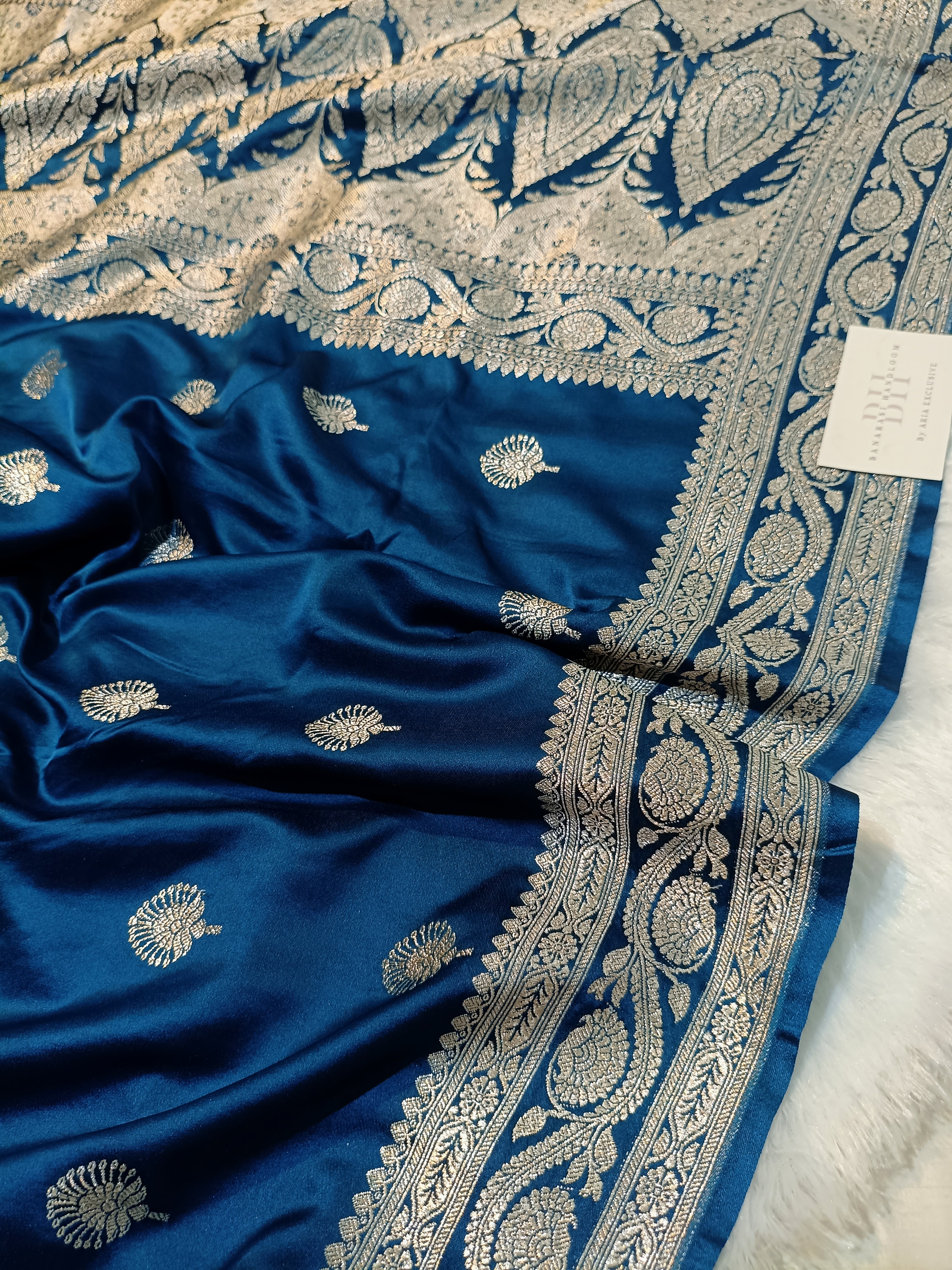 Pure Handloom Mashru Katan Silk Banarasi Saree with Floral Booti and Rich Floral Border Weaving