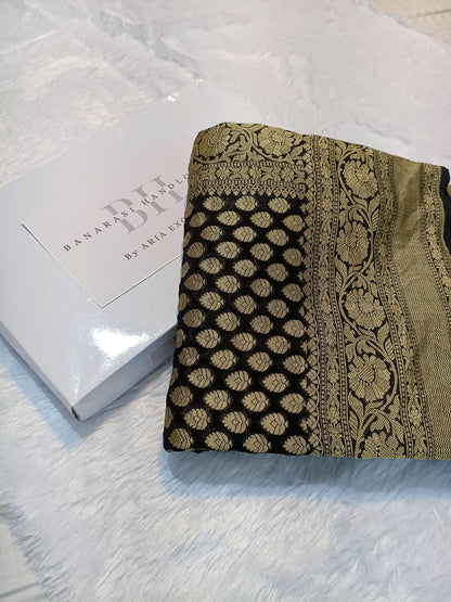 Pure Handloom Khaddi Chiffon Banarasi Saree with Floral Booti and Jangla Pallu