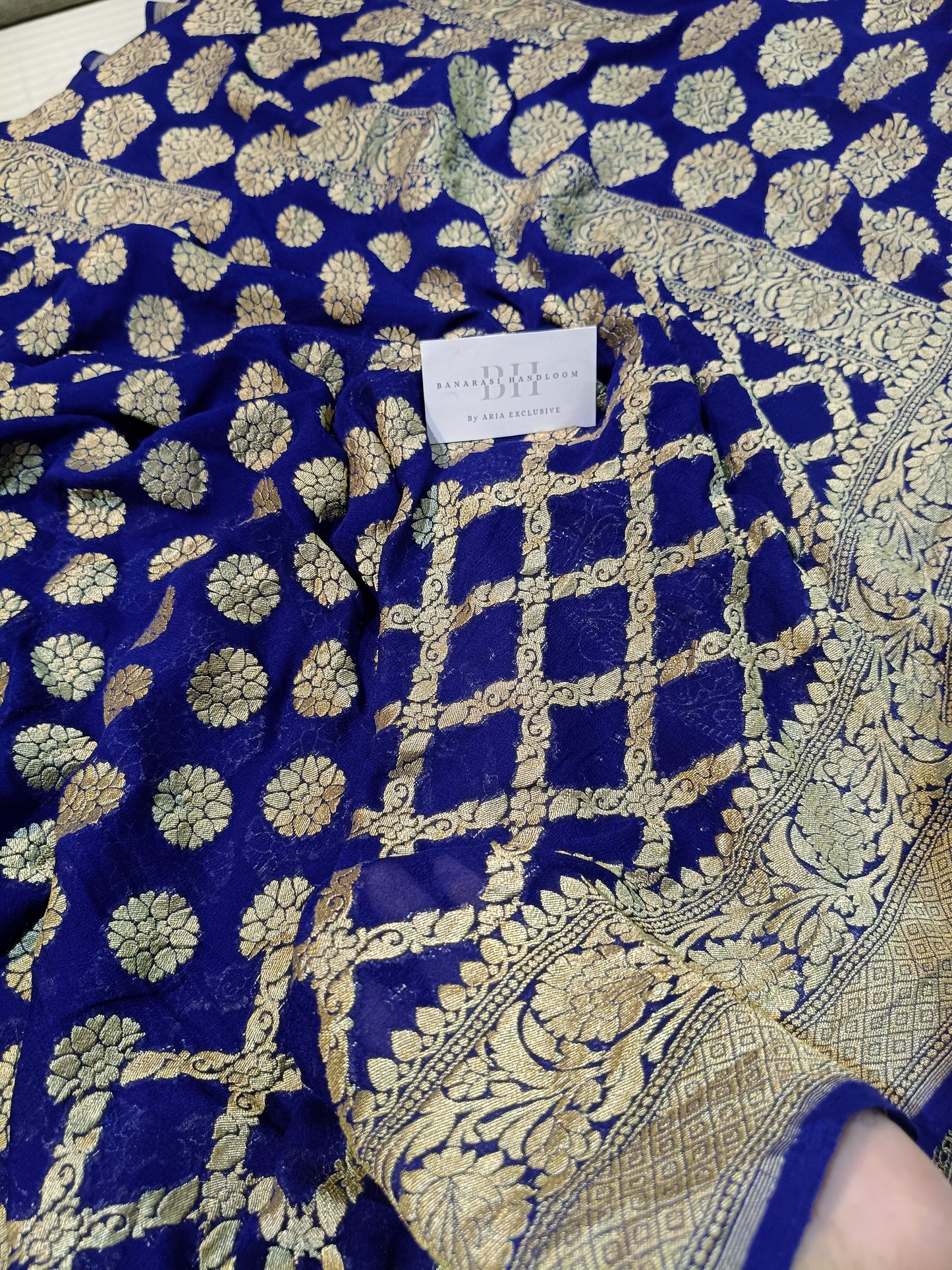 Pure Handloom Khaddi Chiffon Banarasi Saree with Floral Booti and Jaal Design