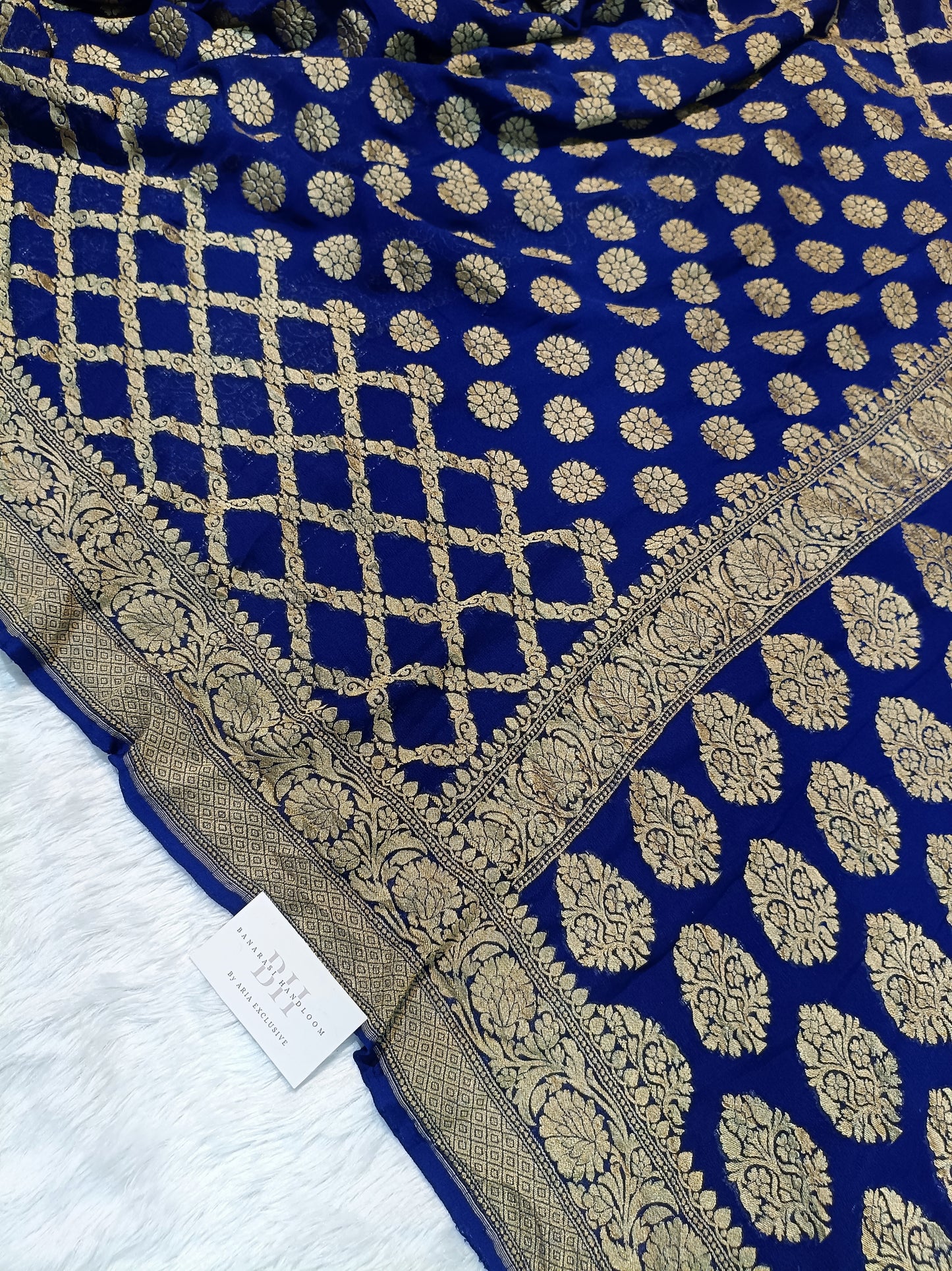 Pure Handloom Khaddi Chiffon Banarasi Saree with Floral Booti and Jaal Design