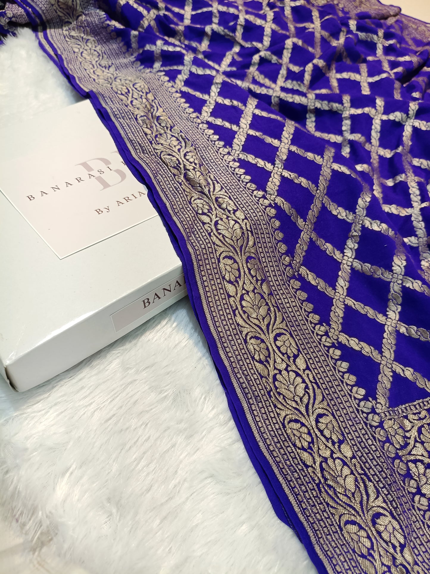 Pure Handloom Khaddi Chiffon Banarasi Saree with Jangla Woven Design