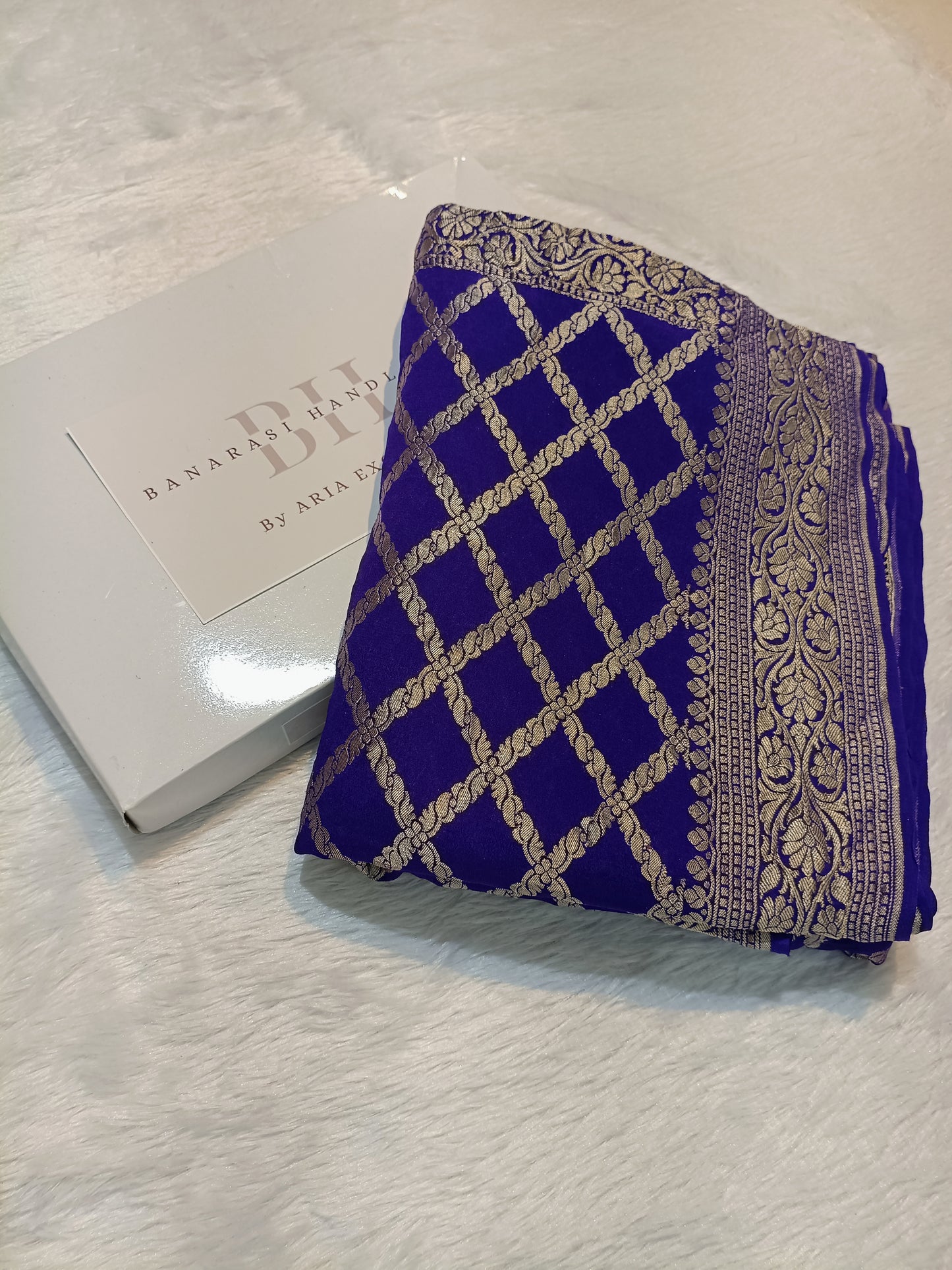 Pure Handloom Khaddi Chiffon Banarasi Saree with Jangla Woven Design