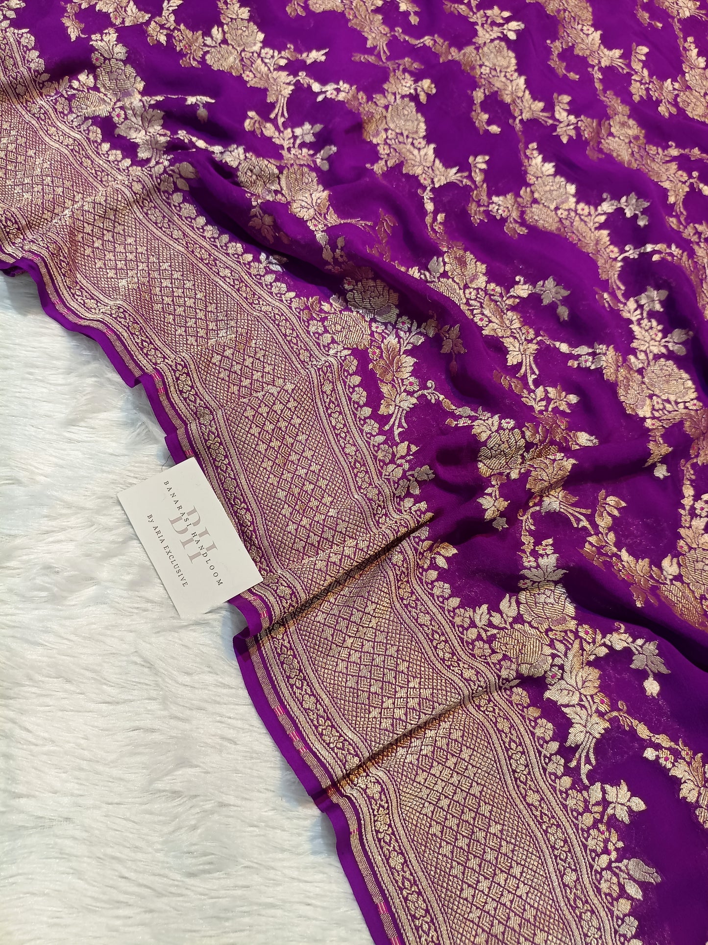 Pure Handloom Khaddi Chiffon Banarasi Saree with Floral Jangla Weaving
