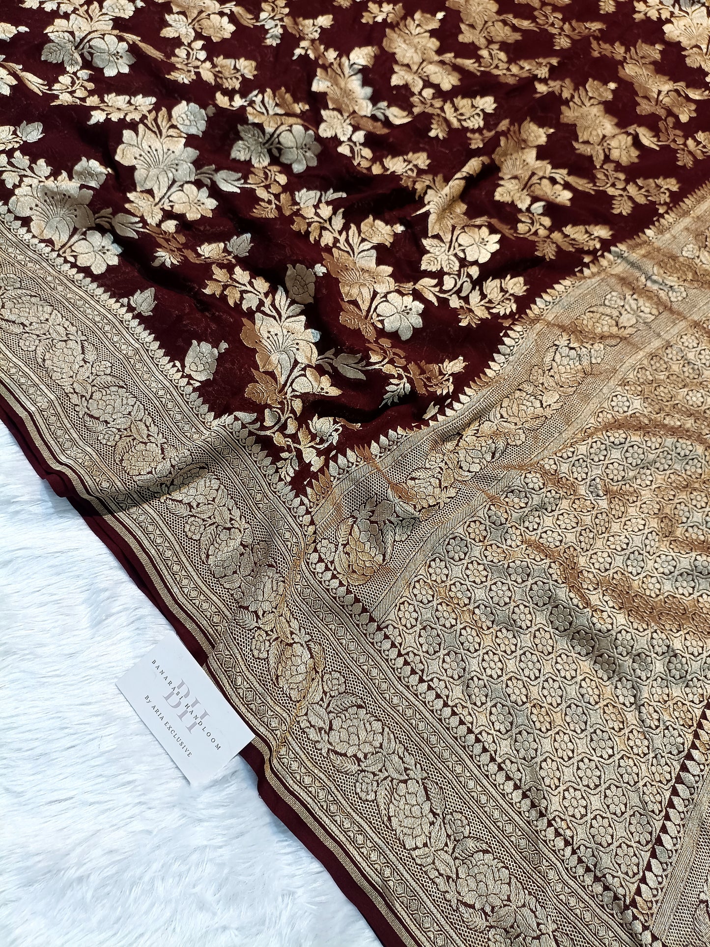 Pure Handloom Khaddi Chiffon Banarasi Saree with Floral Jangla Weaving