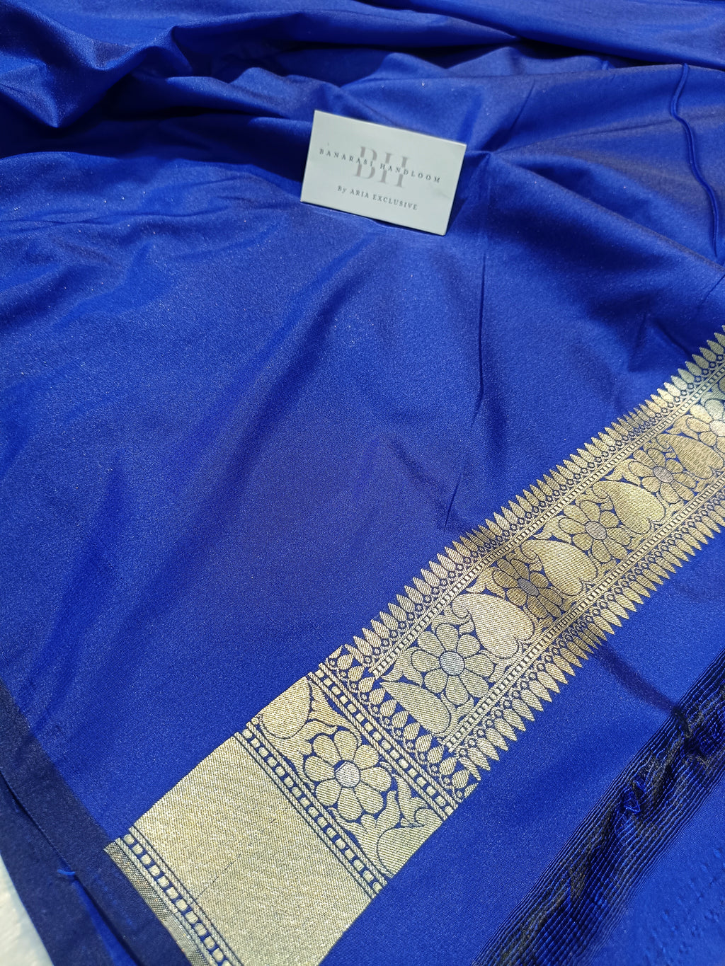Pure Handloom Katan Silk Banarasi Saree with Meenakari Boota Weaving
