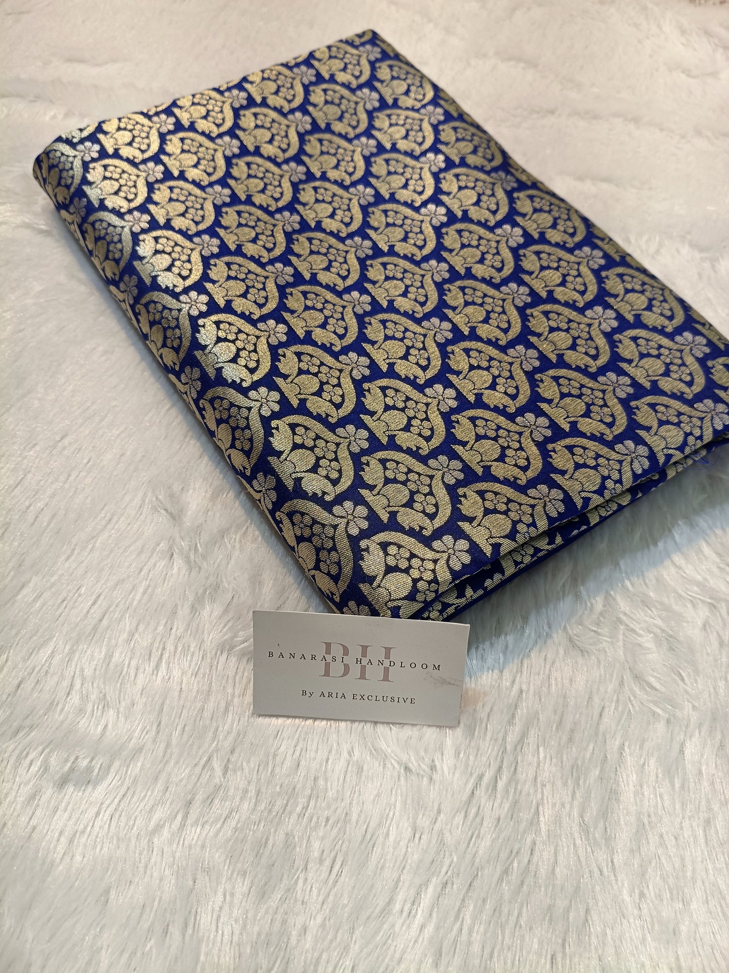 Pure Handloom Katan Silk Banarasi Saree with Meenakari Boota Weaving