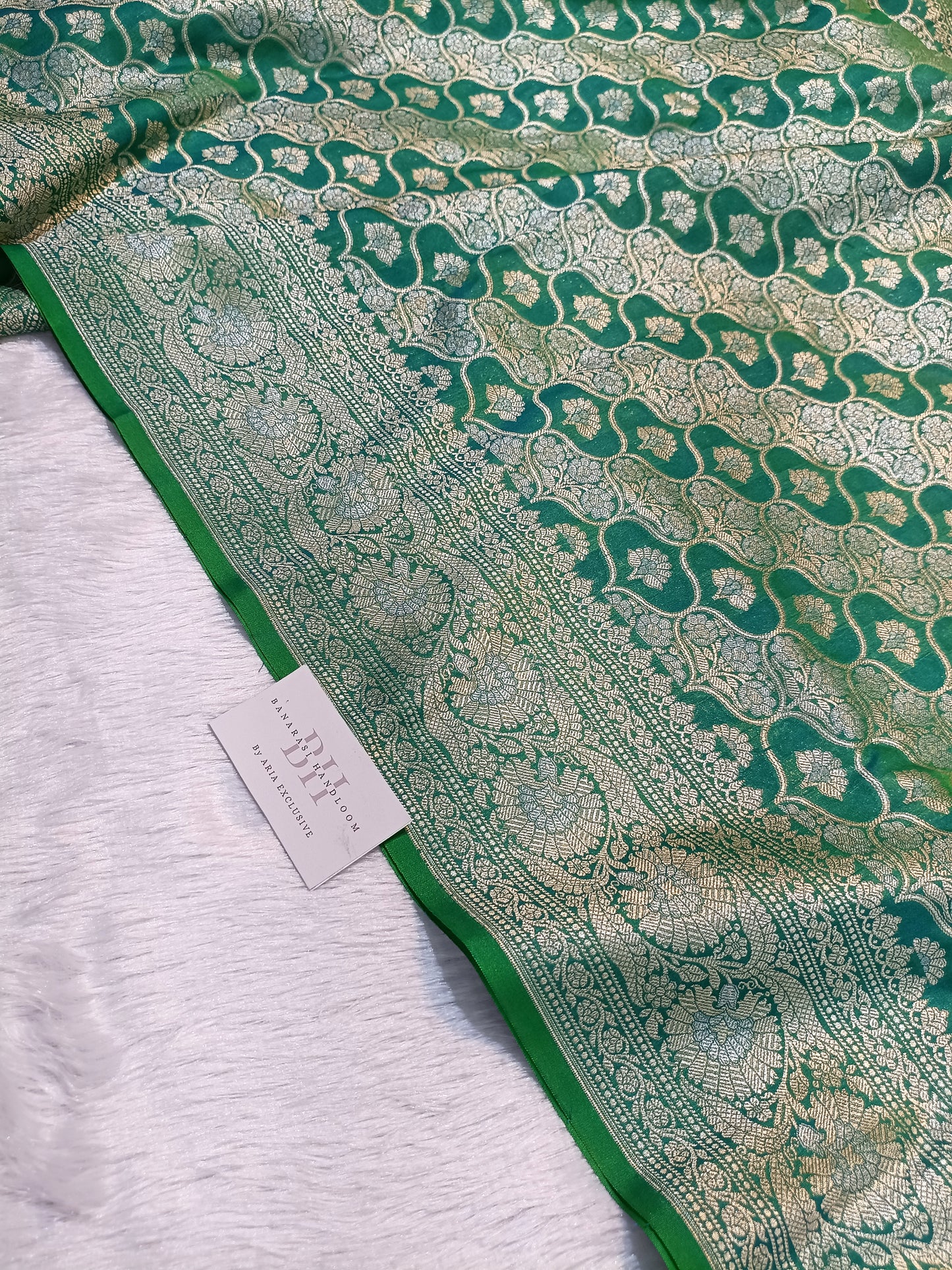 Pure Handloom Katan Silk Banarasi Saree with Floral Jaal Weaving