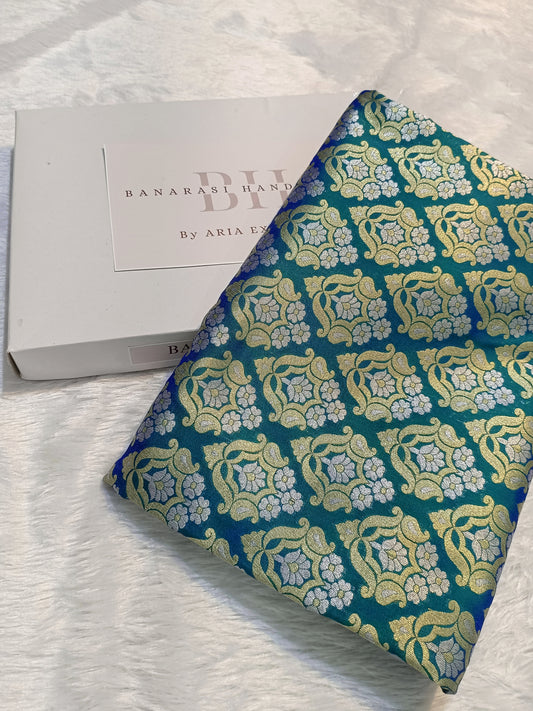 Pure Handloom Katan Silk Banarasi Saree with Meenakari Boota Weaving