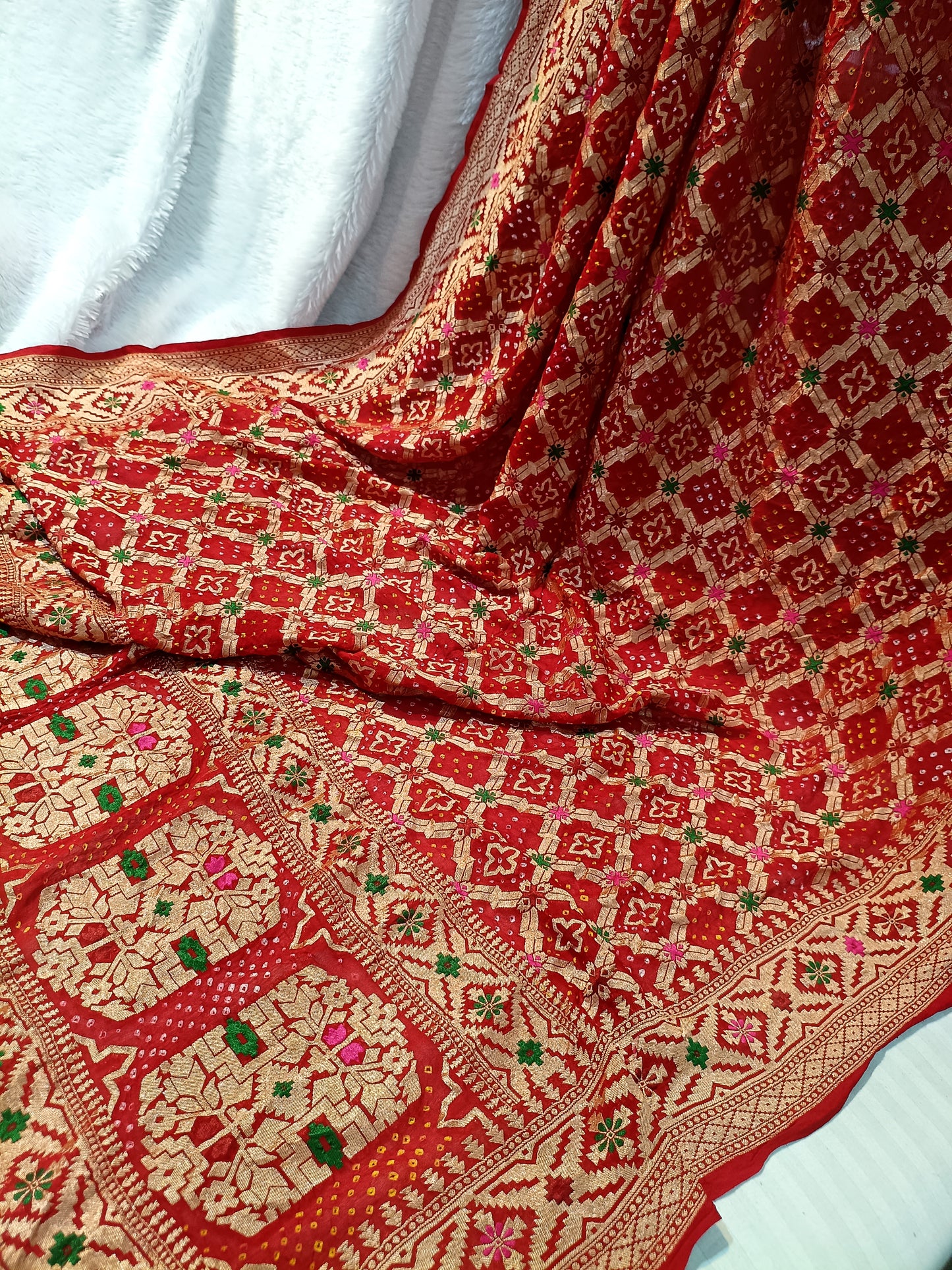 Pure Handloom Khaddi Bandhej Meenakari Banarasi Saree