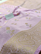 Chiniya Silk Banarasi Saree with Floral Buti Weaving