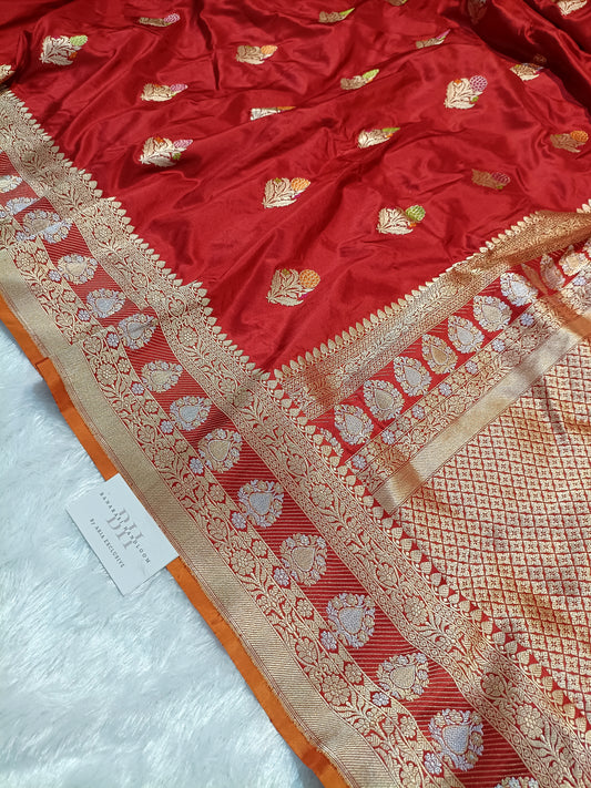 Pure Handloom Premium Katan Silk Banarasi Saree with Meenakari Flower Motifs