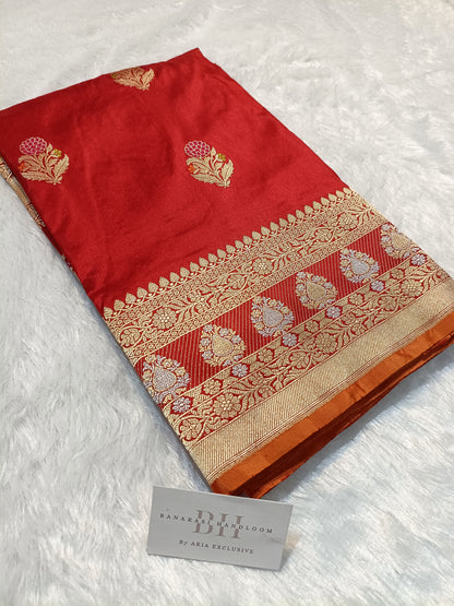 Pure Handloom Premium Katan Silk Banarasi Saree with Meenakari Flower Motifs