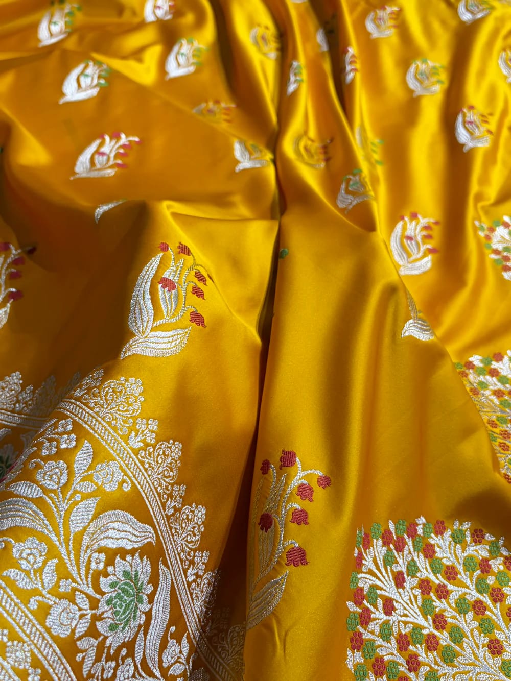 Gold Shade Handwoven Kataan Mashru Silk Tilfi Meena