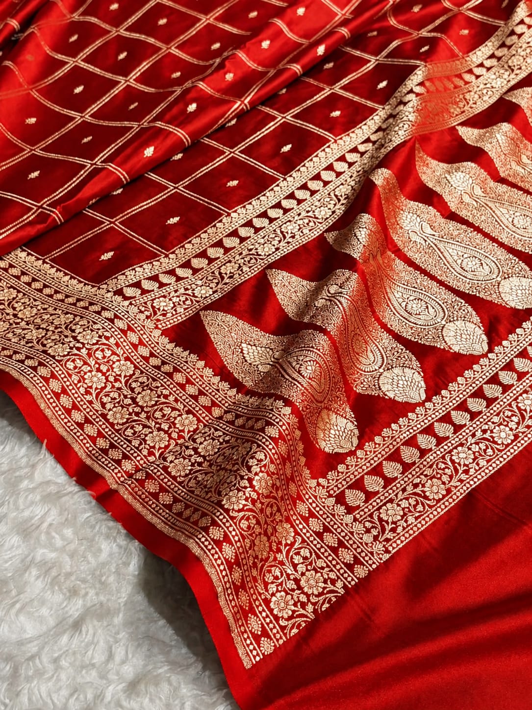 Sunburn Shade Handwoven Kataan Mashru Silk Saree