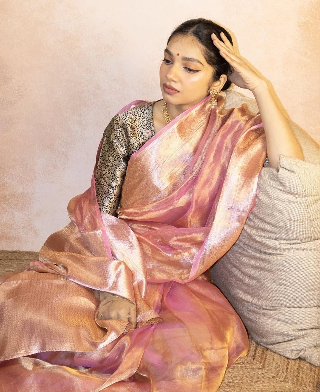 Dhoop Chau Pink Shade Reshmi Tissue Silk Banarasi