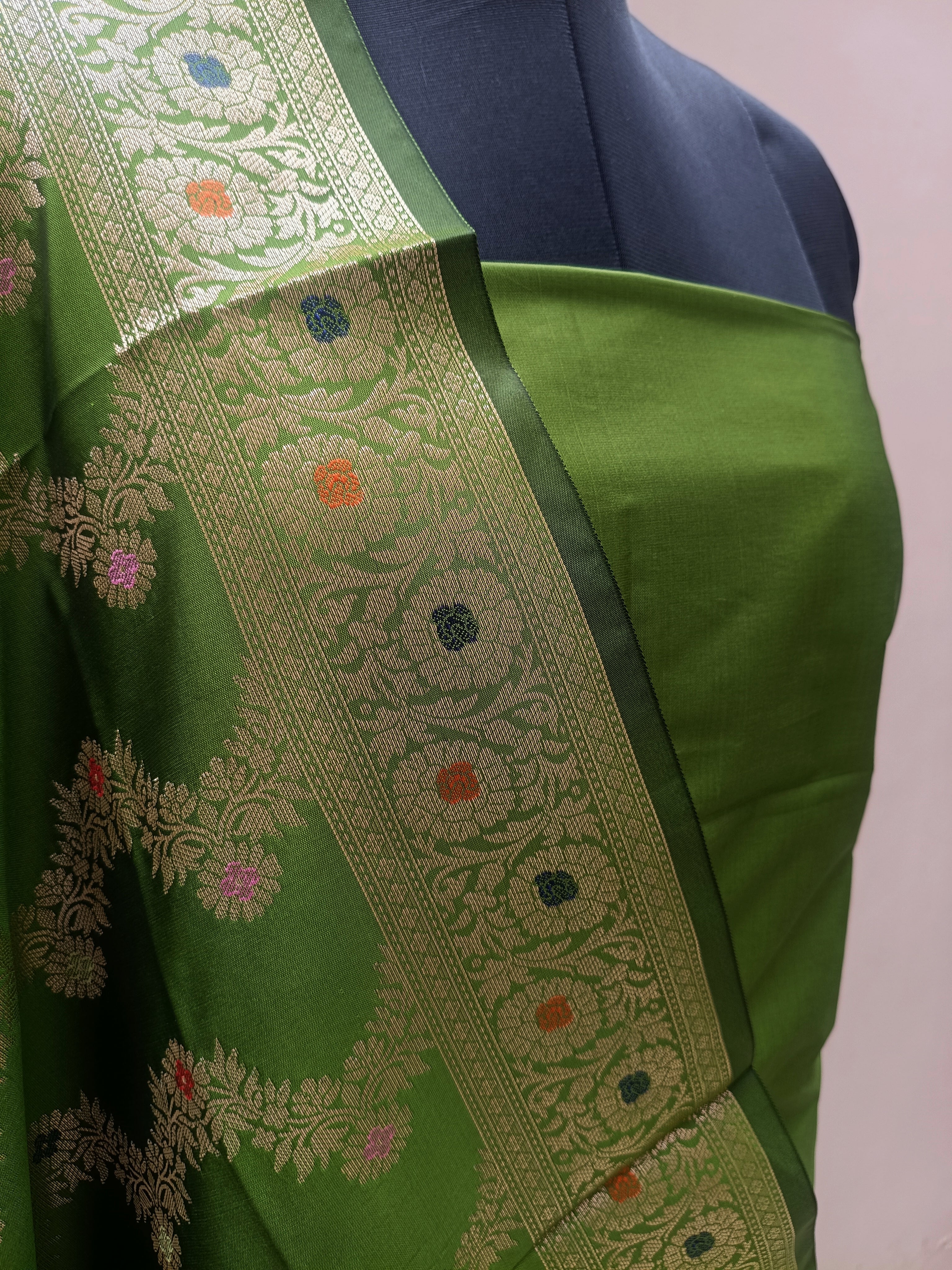 Mehendi Green Shade Pure Banarasi Silk Suit Set
