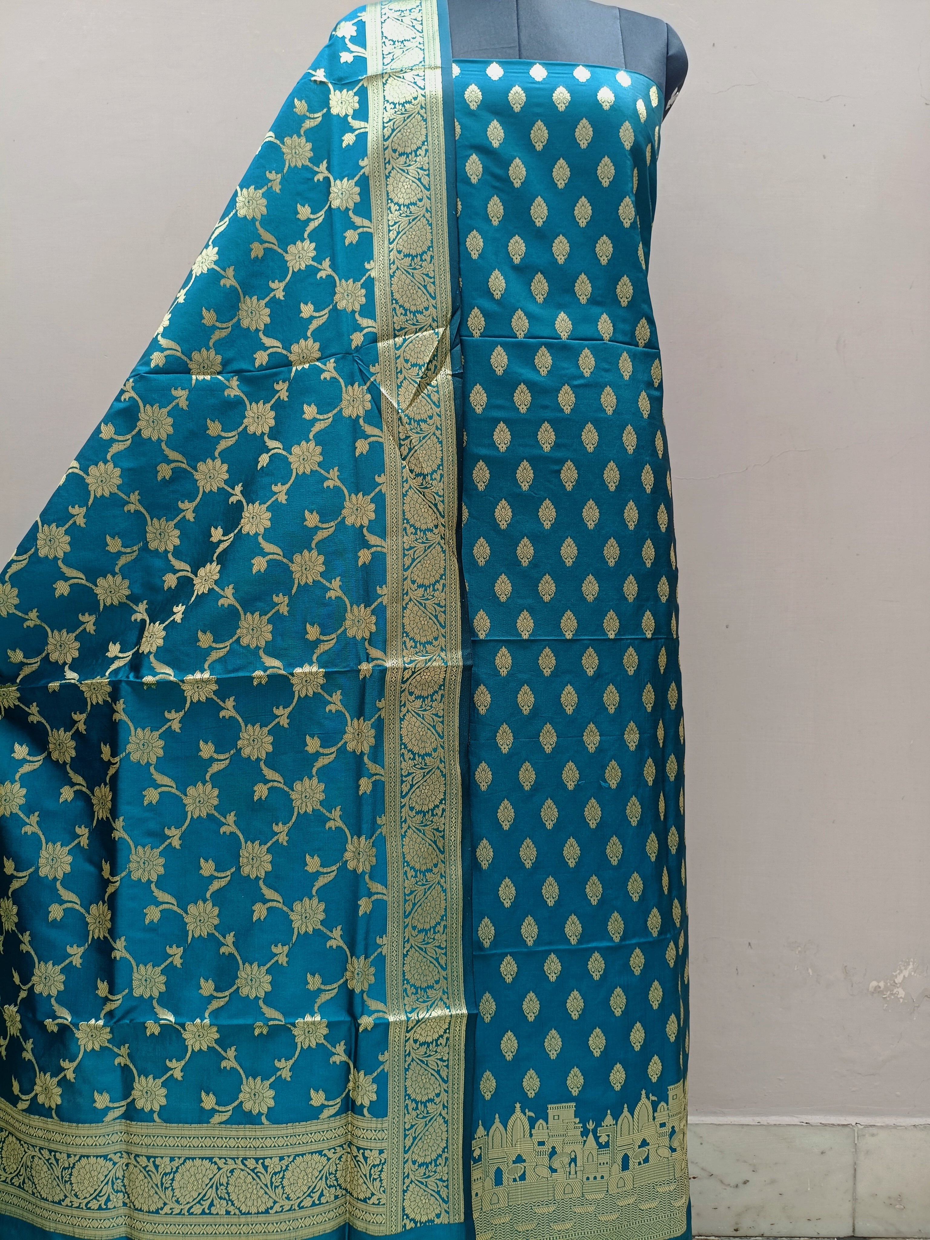 Teal Green Shade Banarasi Silk Temple Ghat Style Suit Set