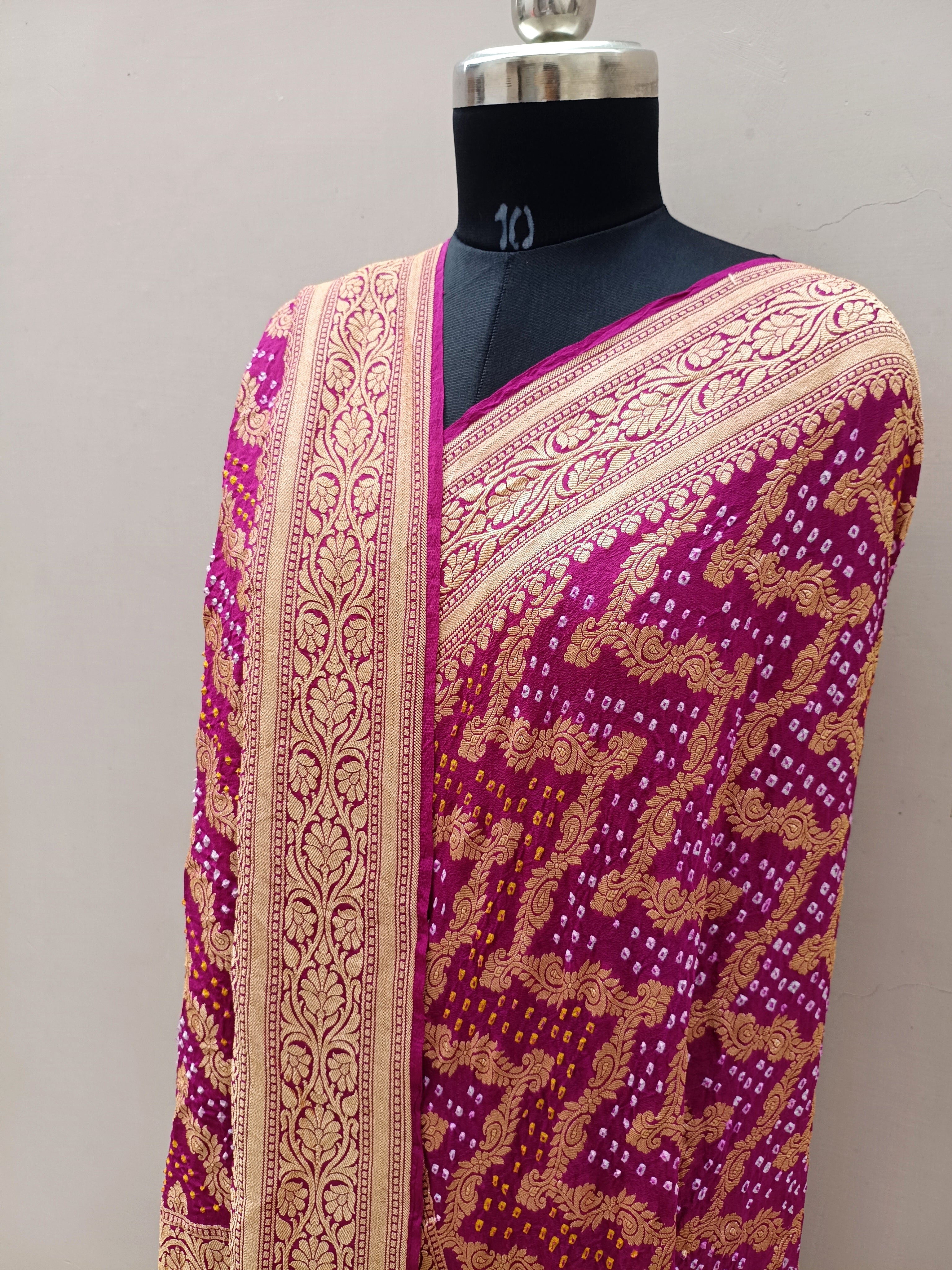 Rani Pink Shade Handwoven Khaddi Chiffon Bandhani Dupatta