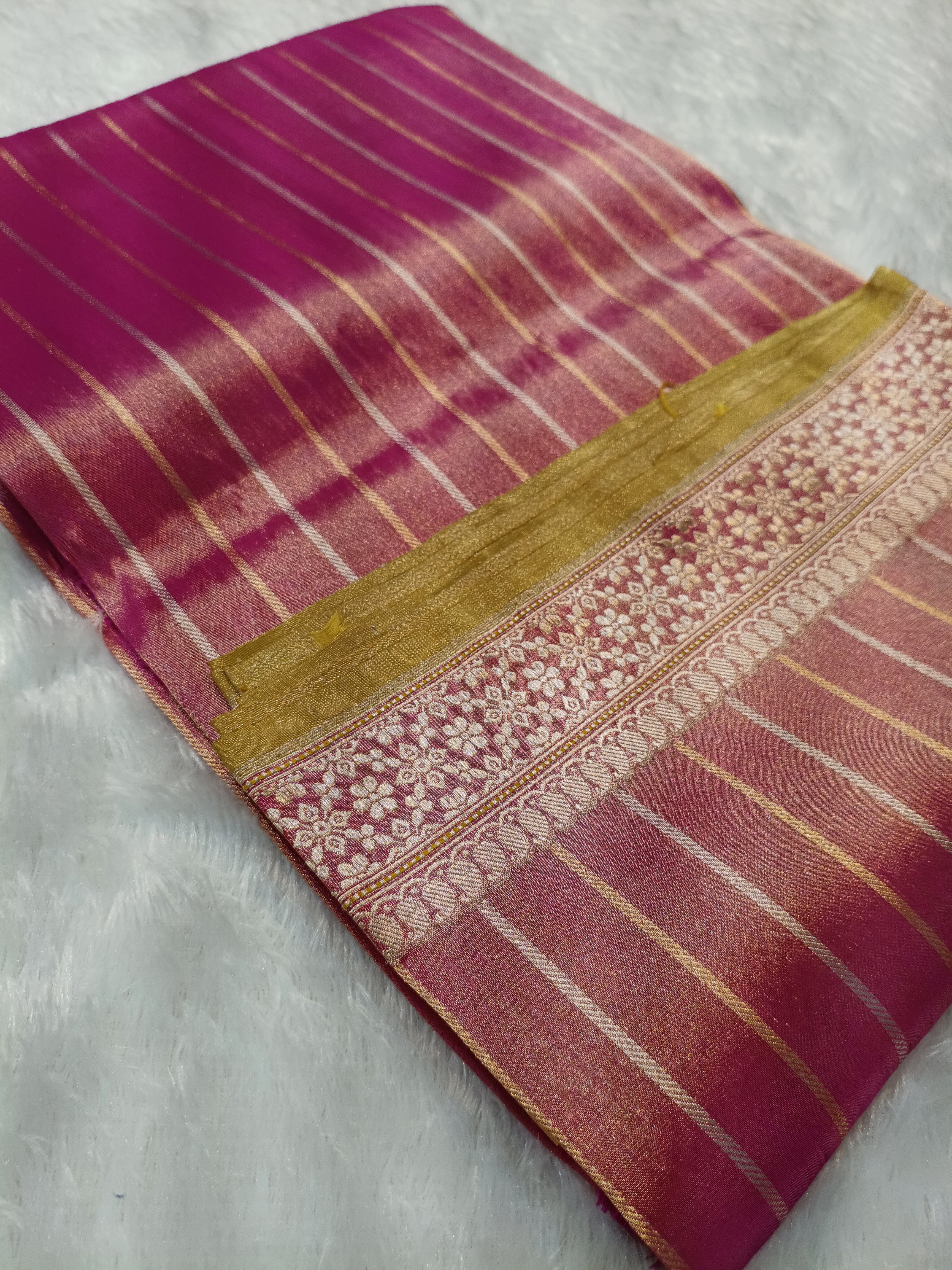 Reddish Gold Handwoven Kataan Ektara Tissue Banarasi