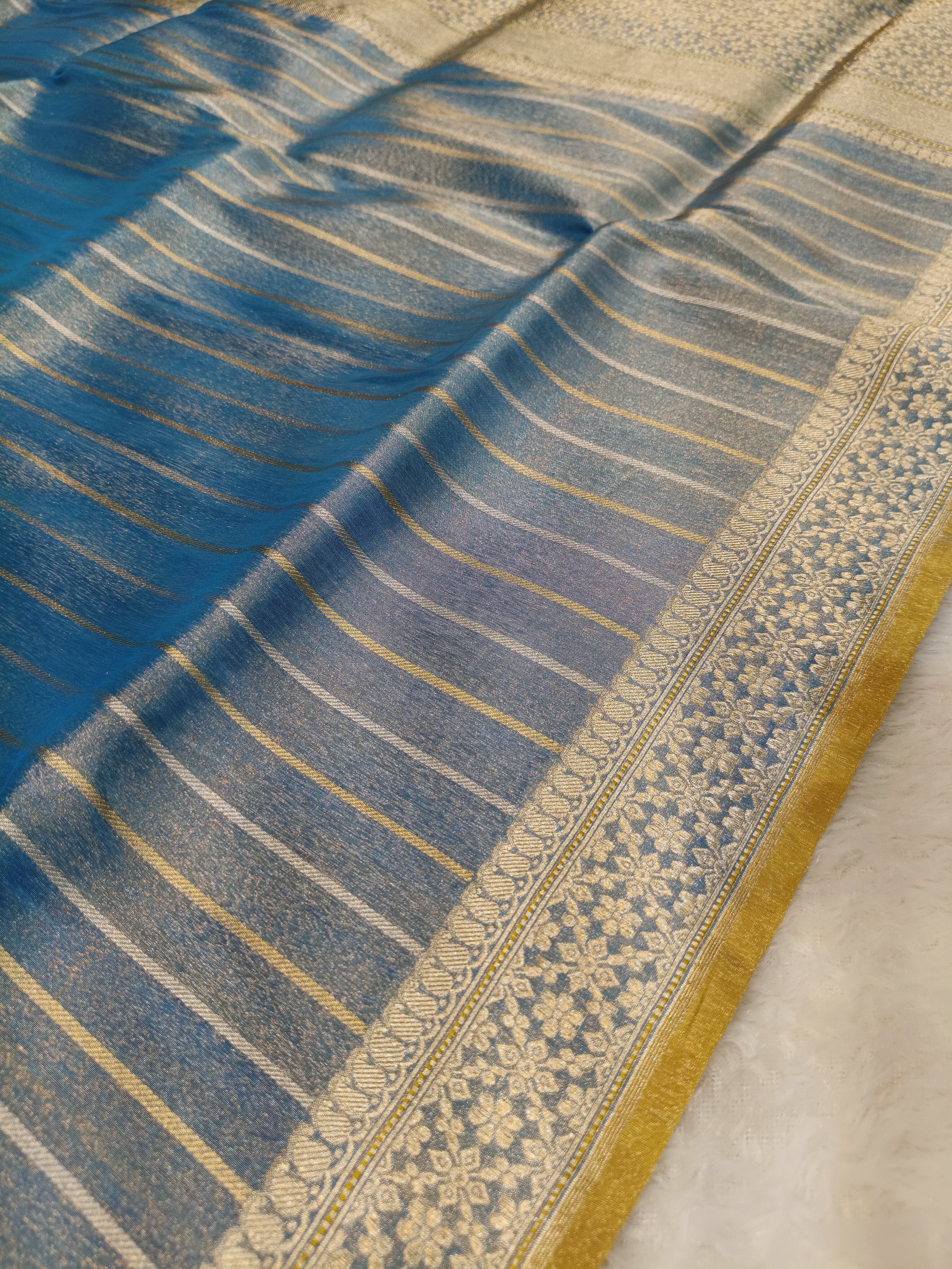 Firozi Blue Shade Handwoven Kataan  Ektara Tissue Banarasi