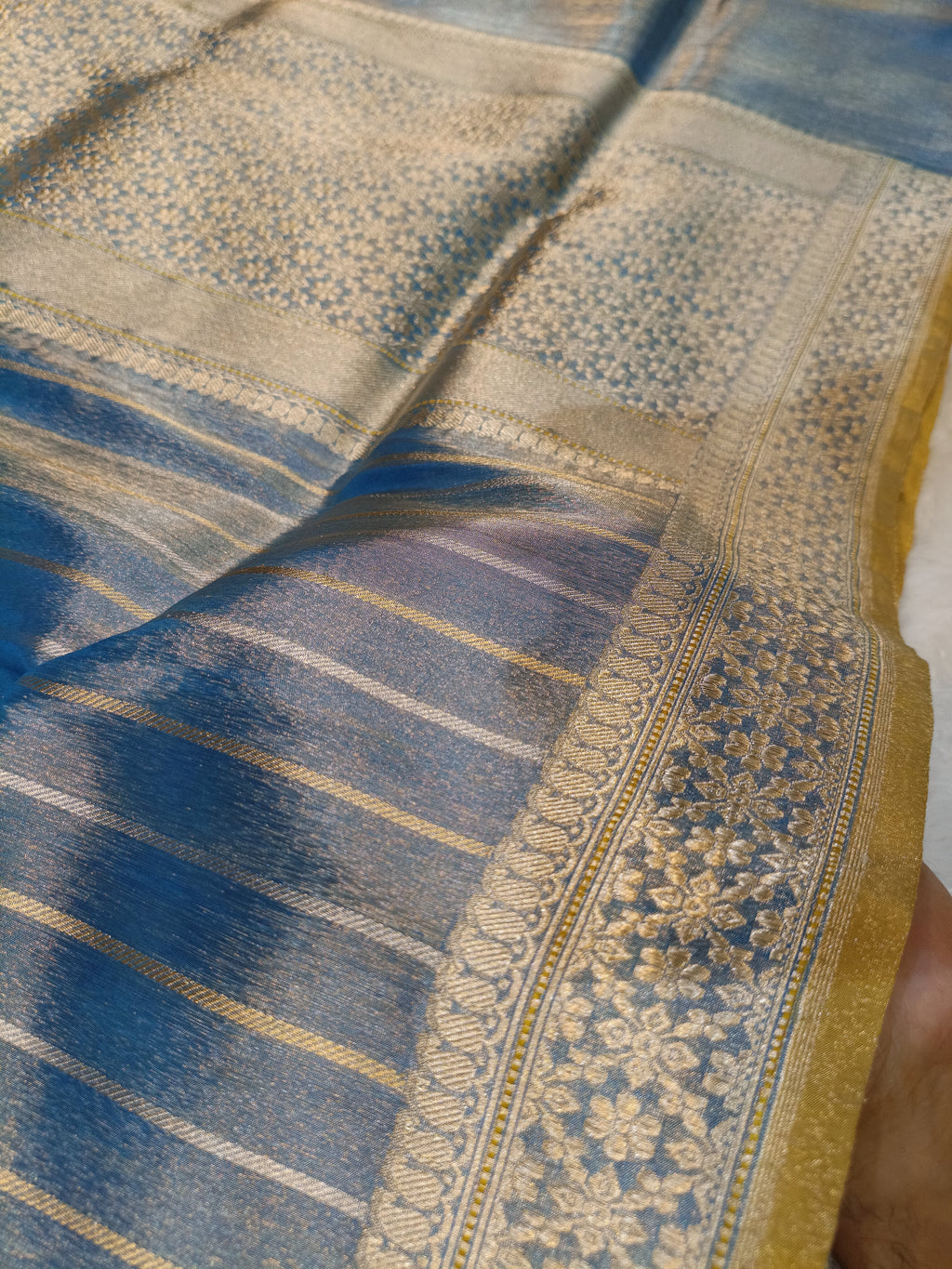 Firozi Blue Shade Handwoven Kataan  Ektara Tissue Banarasi