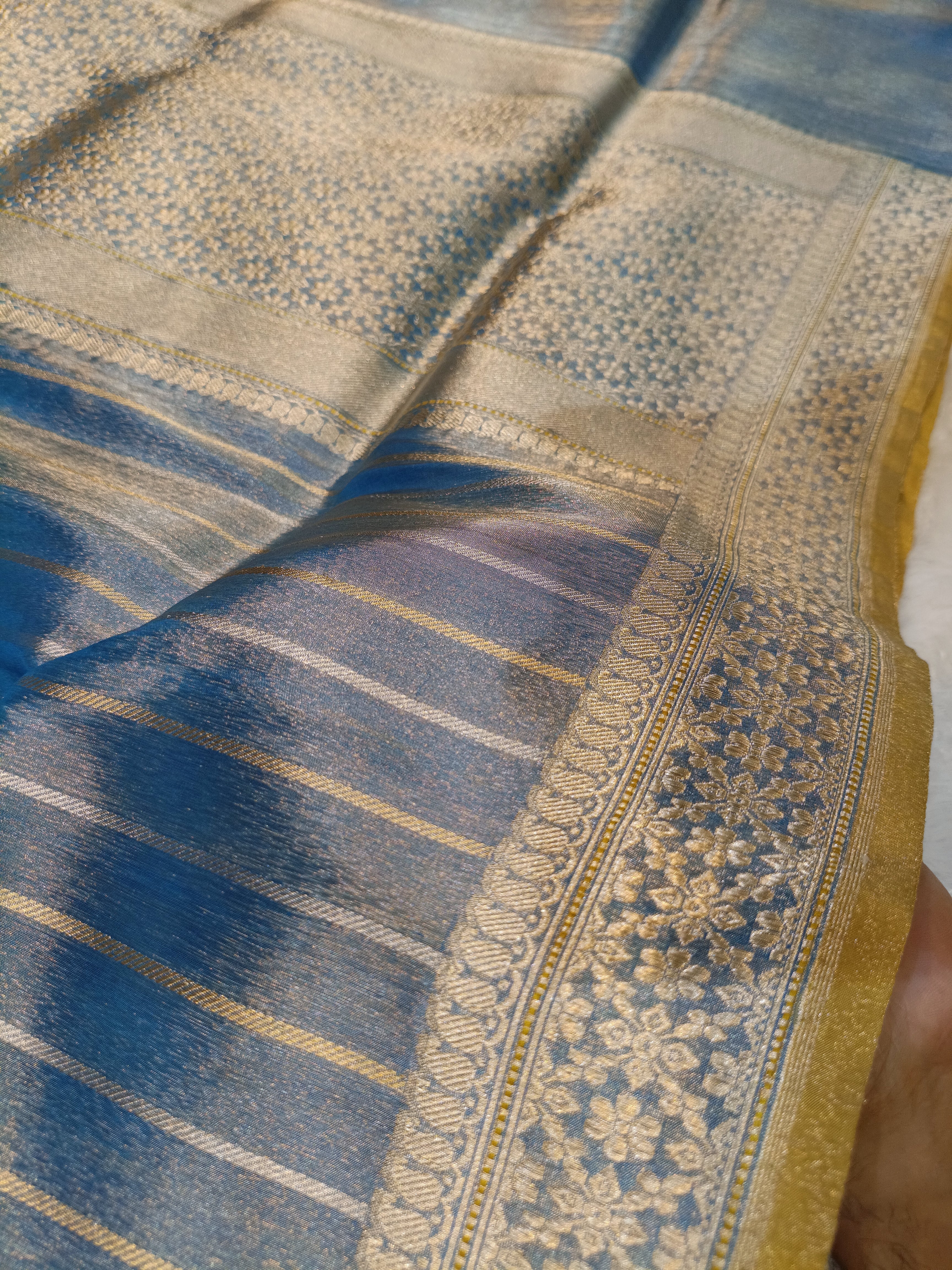 Firozi Blue Shade Handwoven Kataan  Ektara Tissue Banarasi