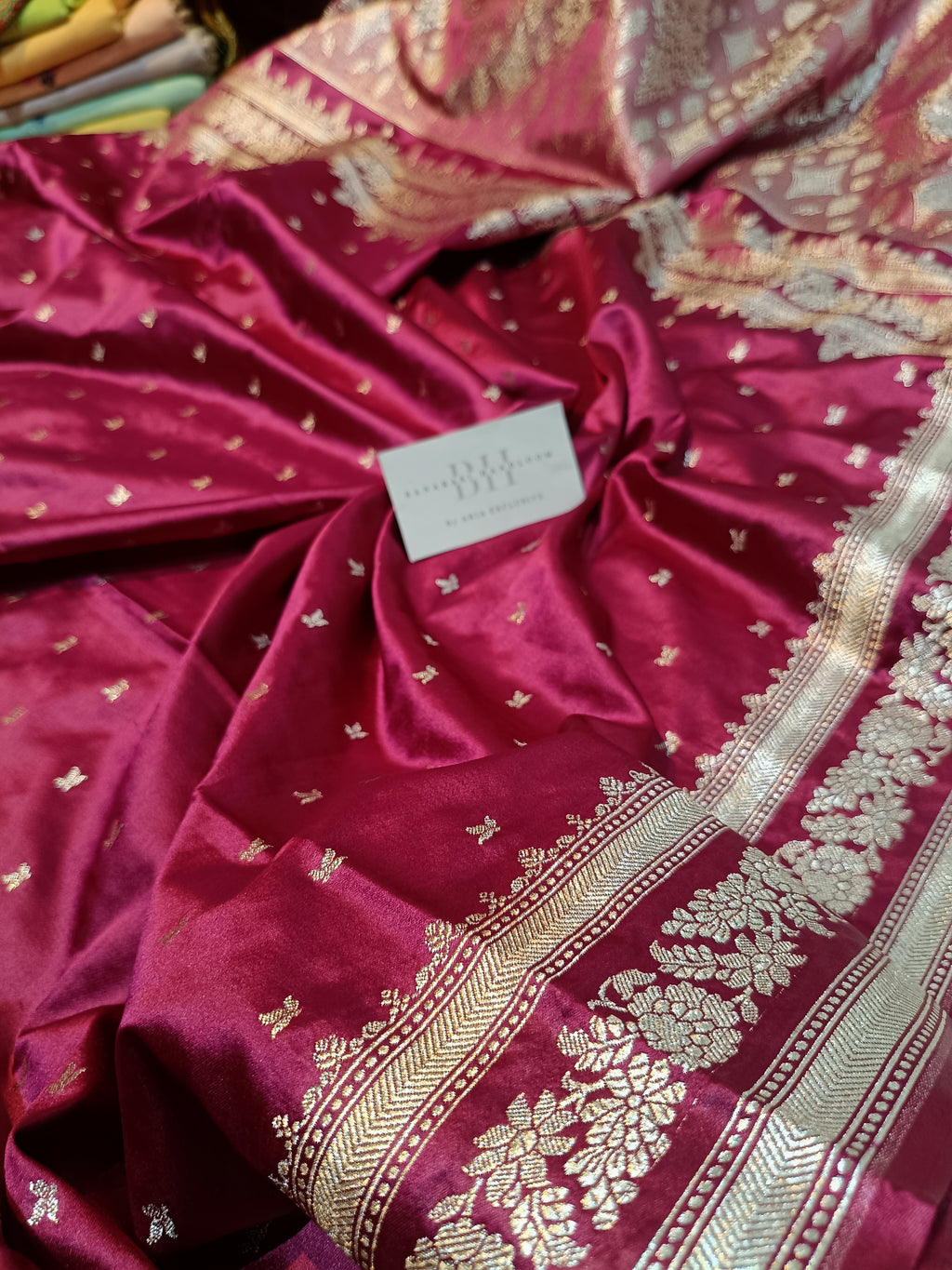 Cherry Red Shade Handwoven Kataan Mashru Silk Saree
