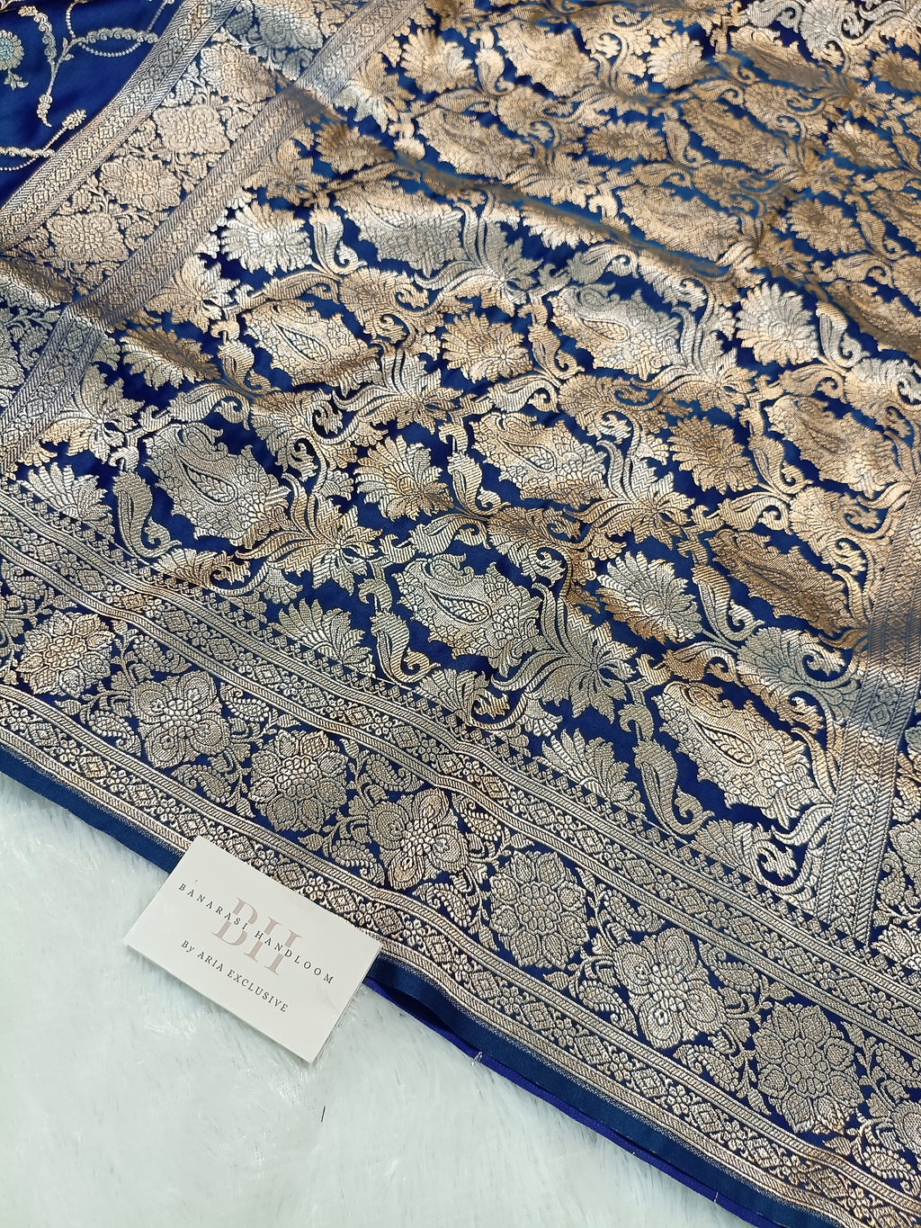 Royal Blue Shade Handwoven Kataan Mashru Silk Saree