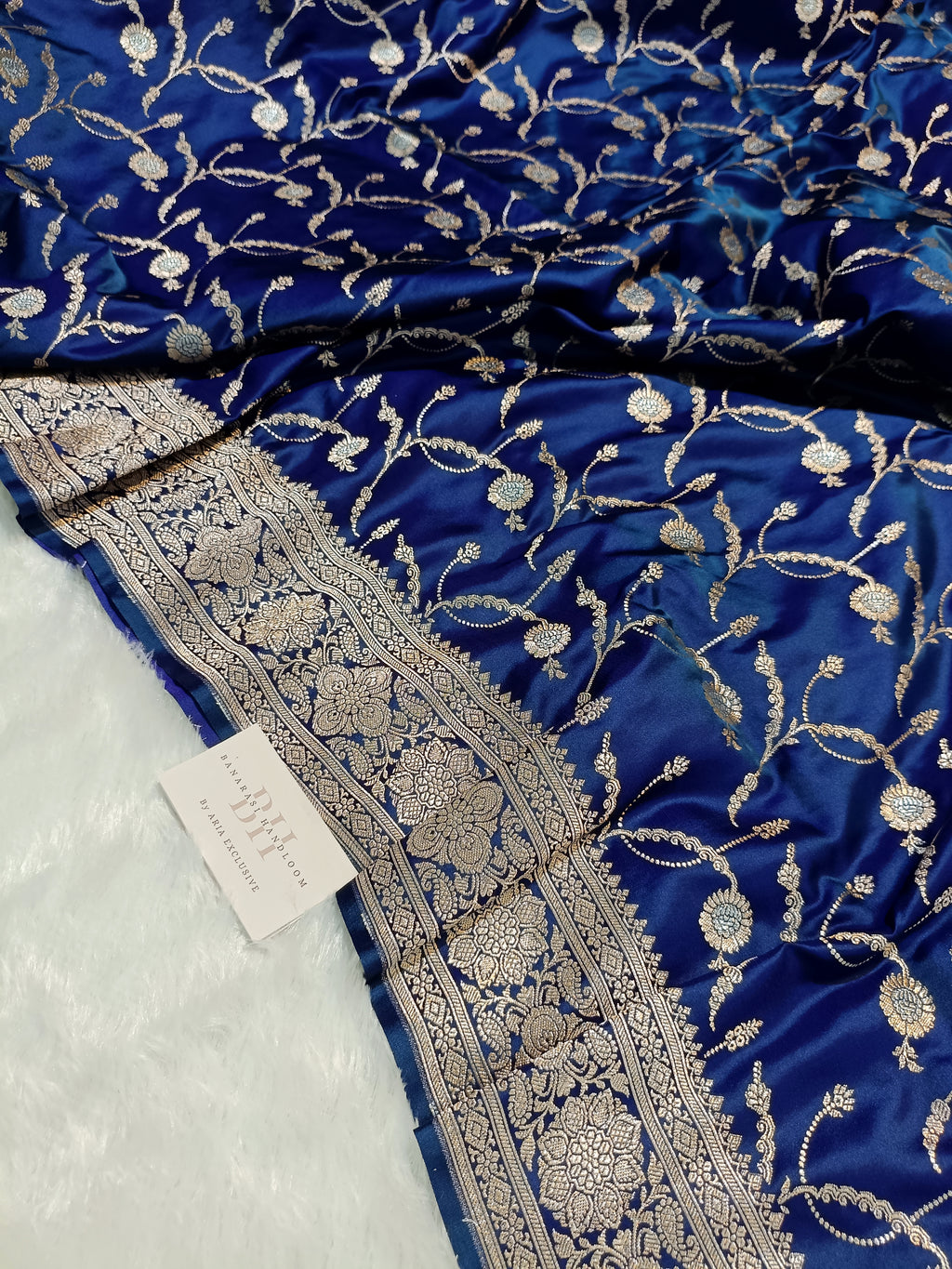 Royal Blue Shade Handwoven Kataan Mashru Silk Saree