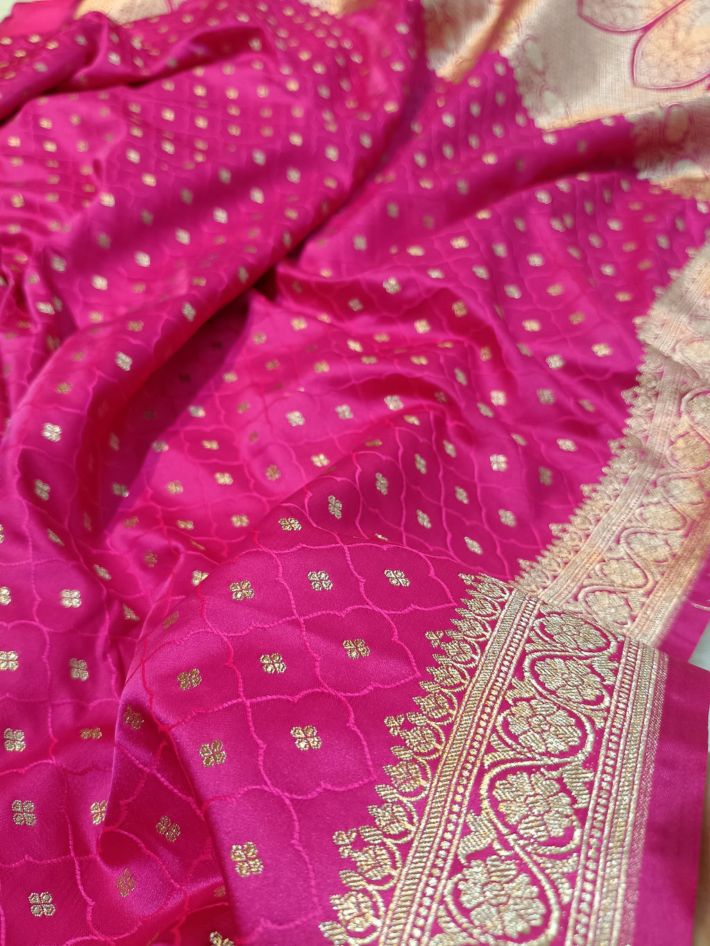 Hot Pink Shade Handwoven Kataan Mashru Silk Saree