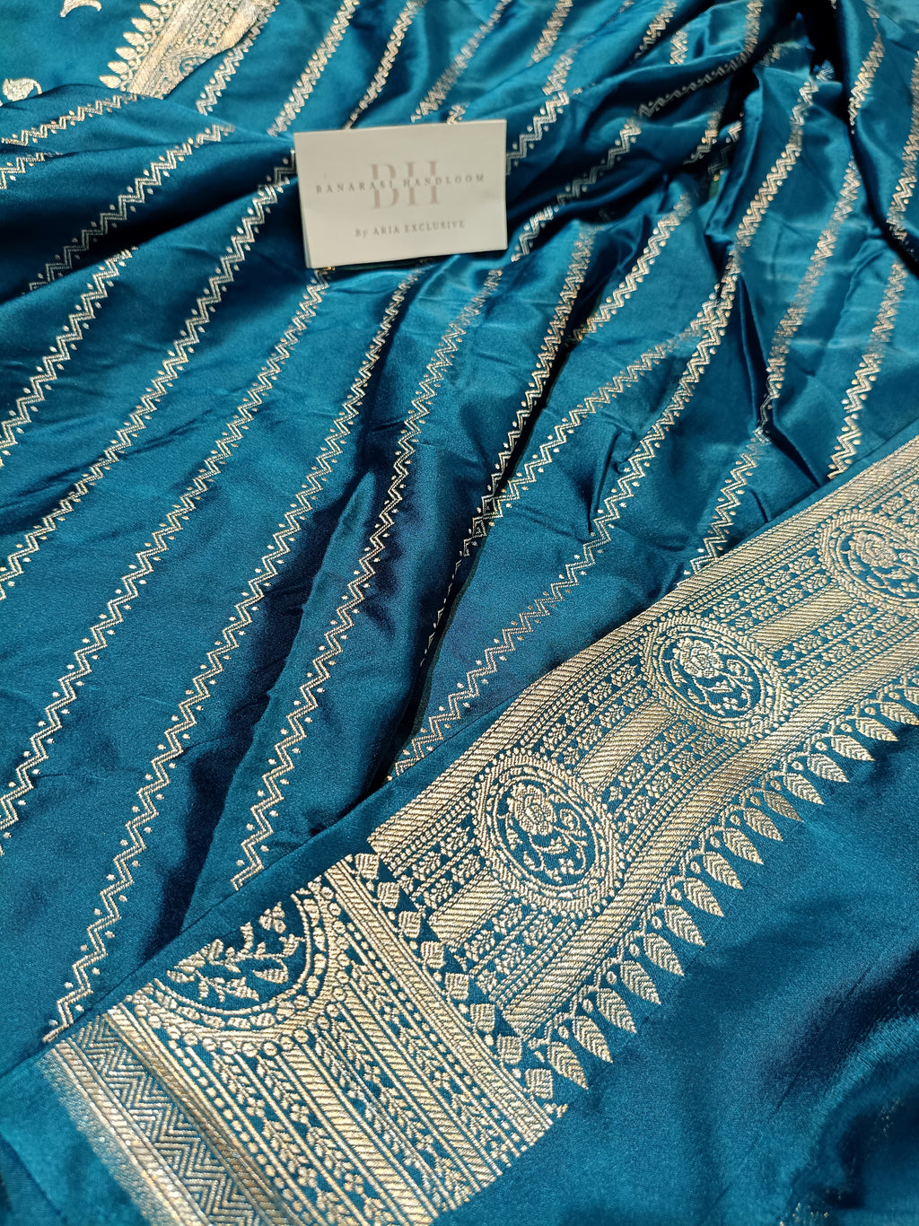 Teal Green Shade Handwoven Kataan Mashru Silk Saree