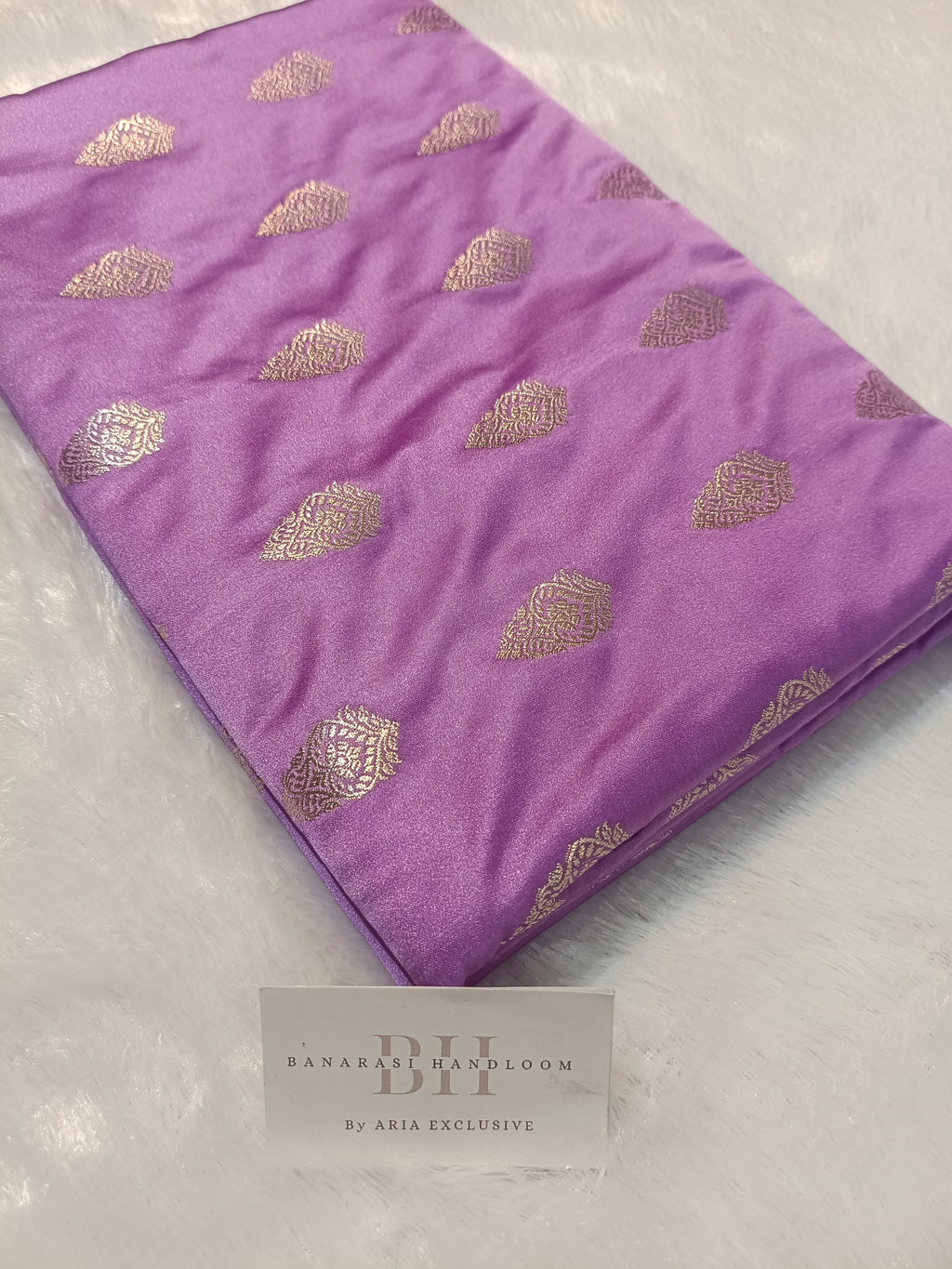 Levendar Shade Handwoven Kataan Mashru Silk Saree