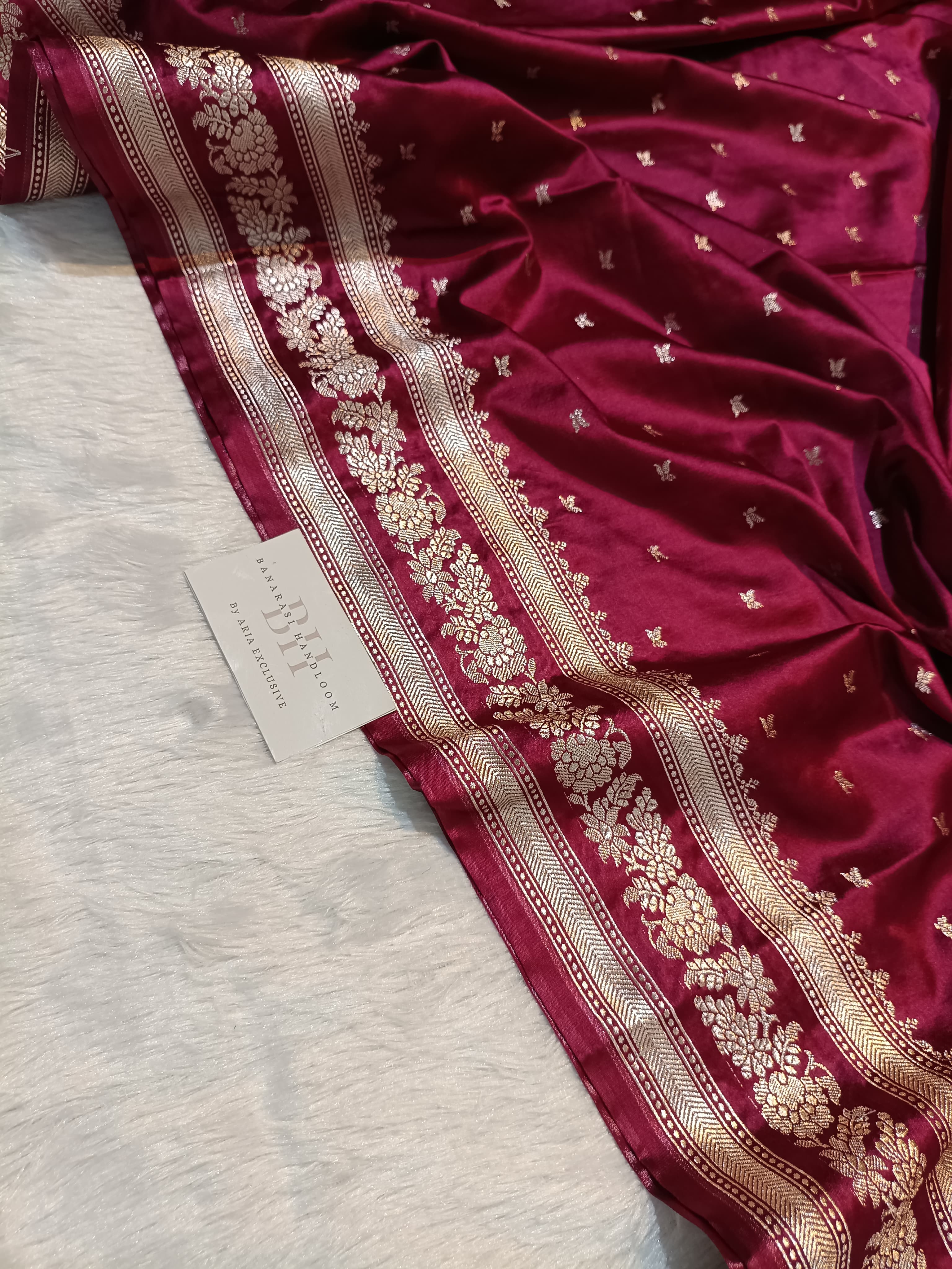 Cherry Red Shade Handwoven Kataan Mashru Silk Saree