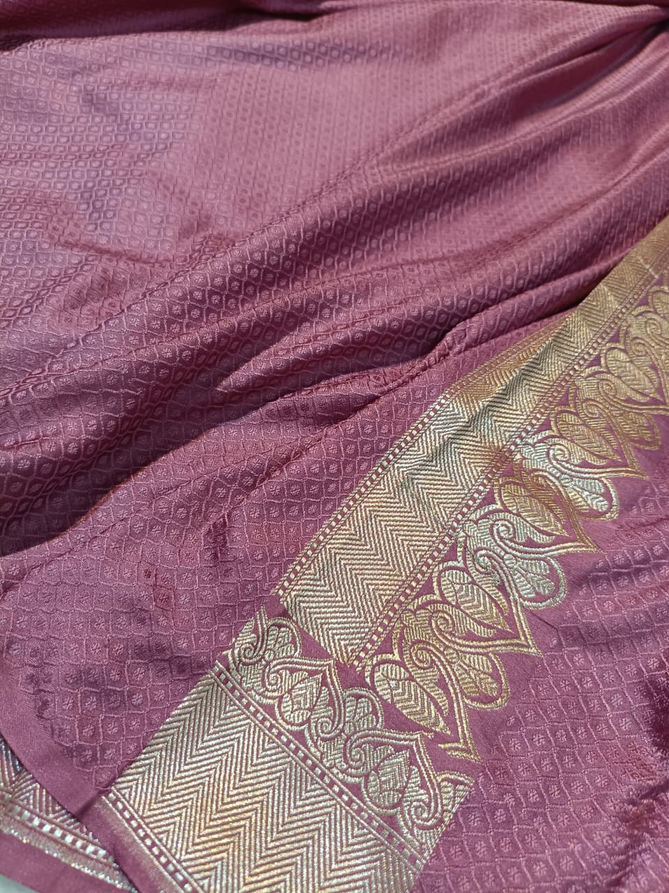 Mauve Pink Shade Handwoven Kataan Mashru Silk Saree