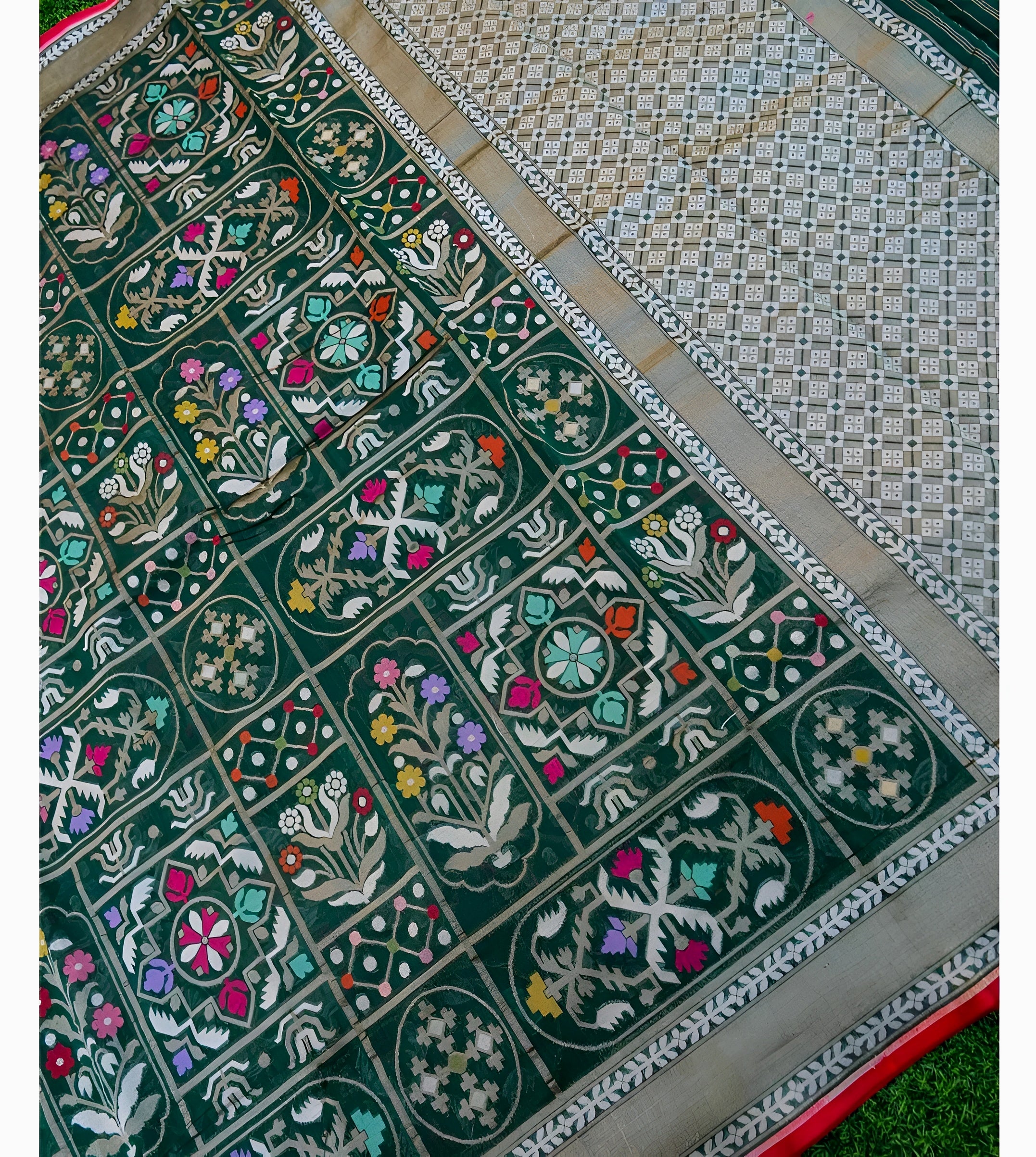 Forest Green Shade Handwoven Muslin Kora Ektara Jamdani