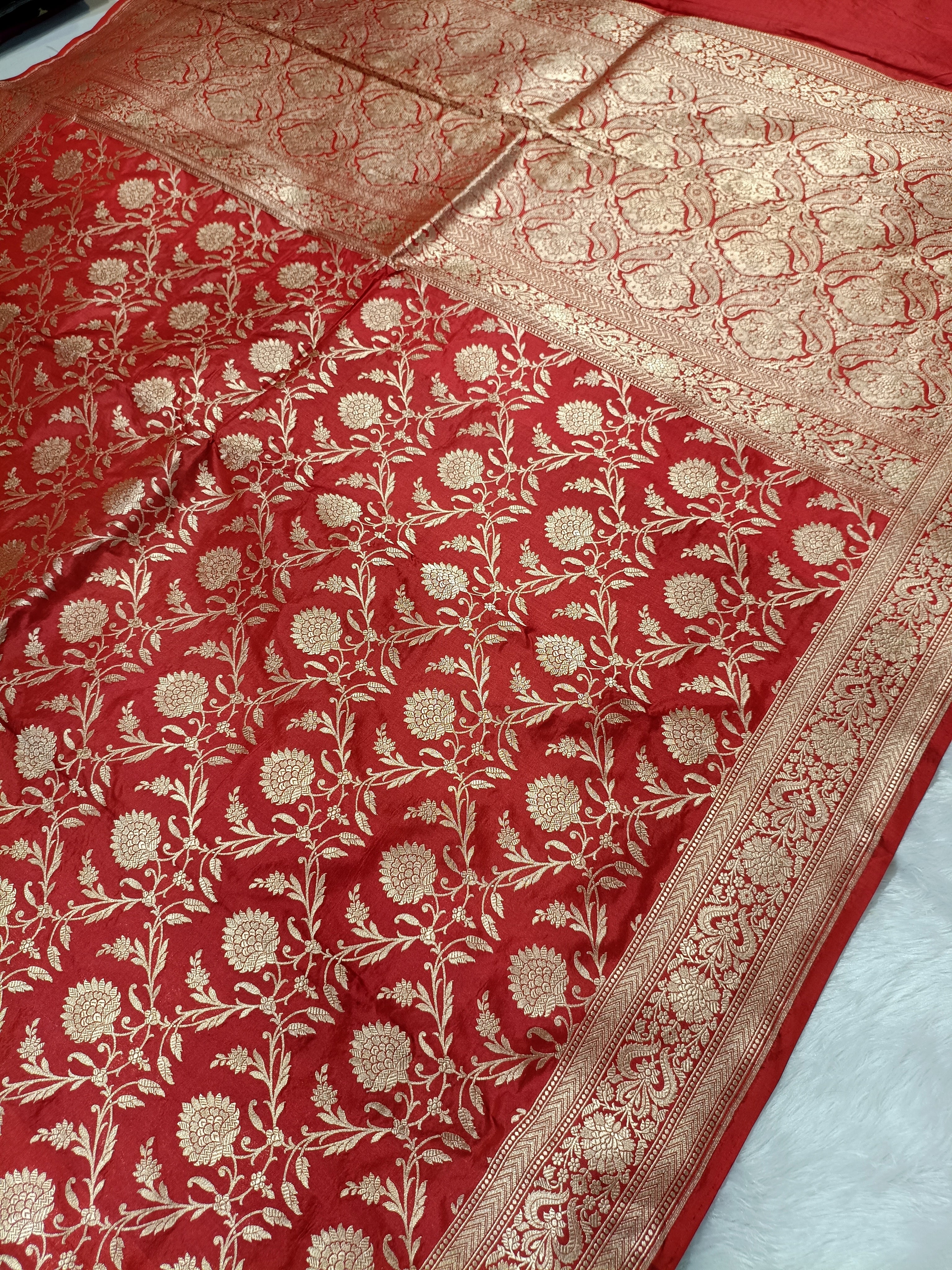 Bridal Red Shade Handwoven Pure Kataan Silk Saree
