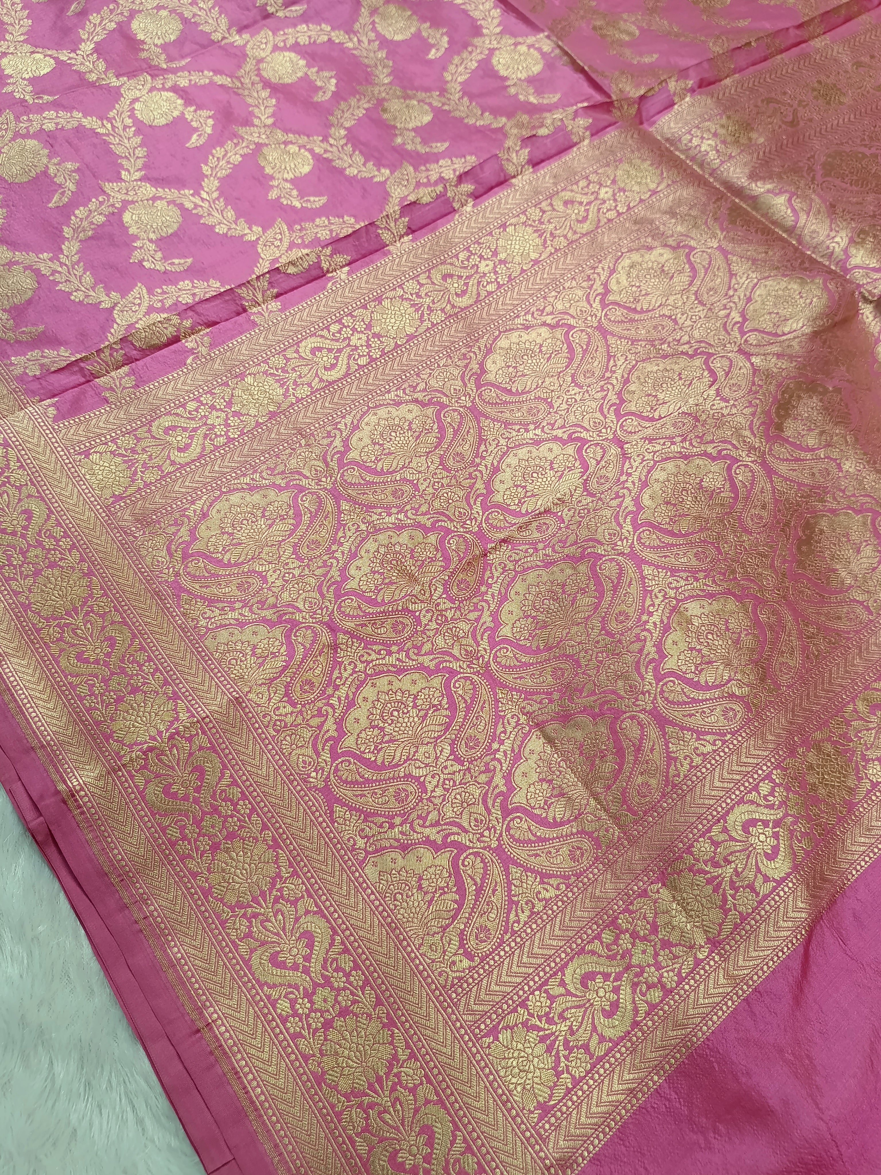 Bubble Gum Pink Shade Handwoven Kataan Silk Saree