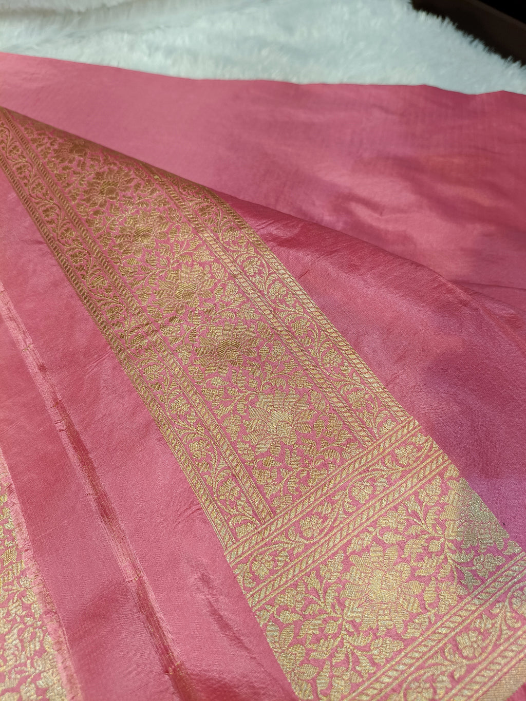 Baby Pink Shade Handwoven Pure Kataan Silk Saree