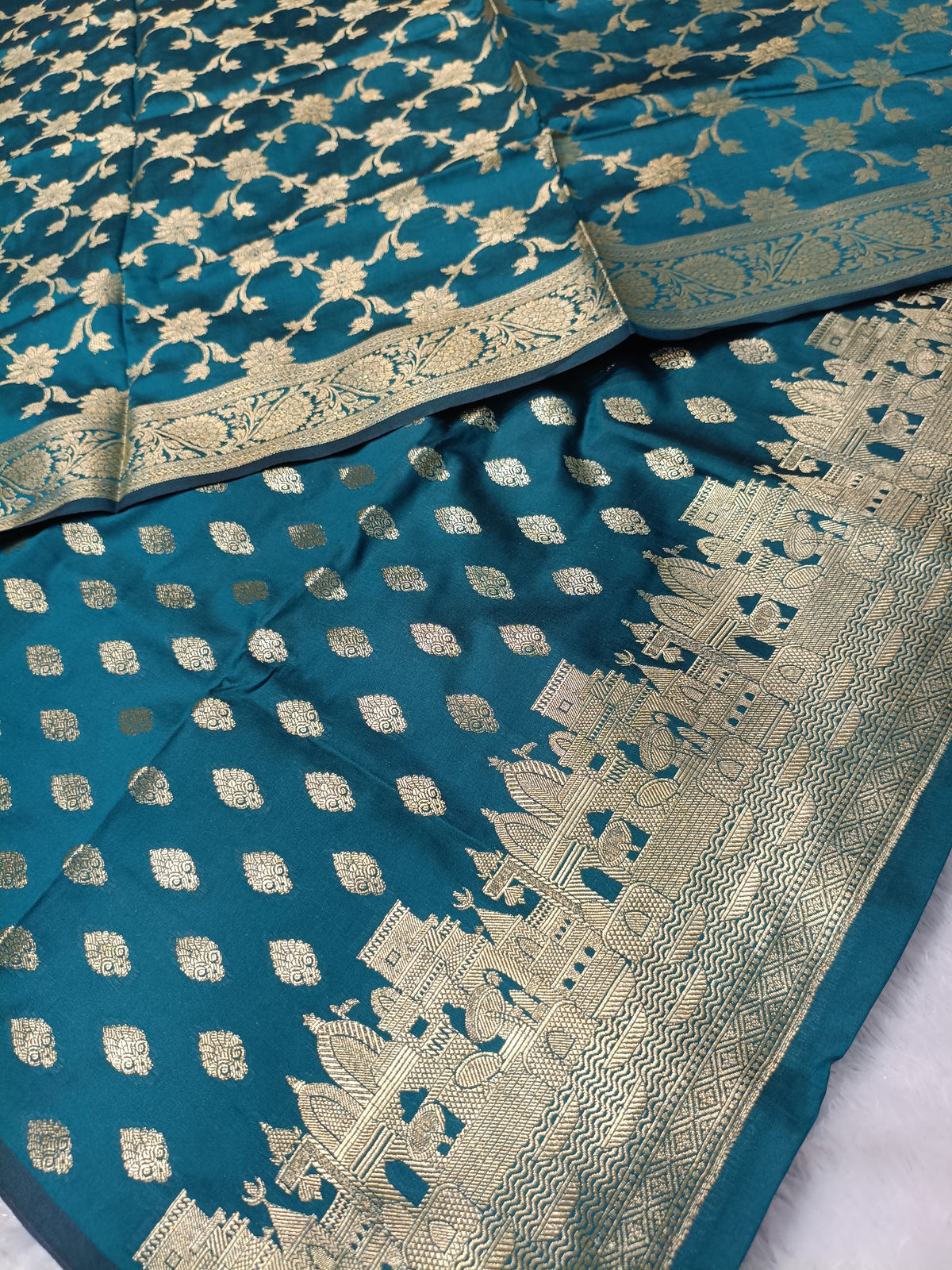 Teal Green Shade Banarasi Silk Temple Ghat Style Suit Set