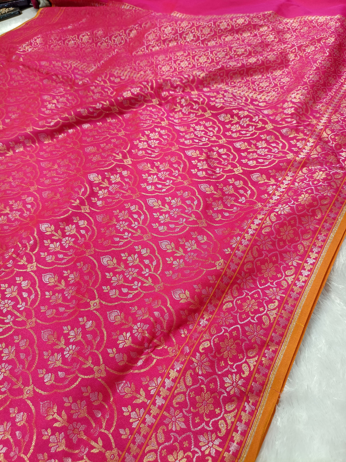 Rani Pink Shade Handwoven Kataan Ektara Jamdani Saree