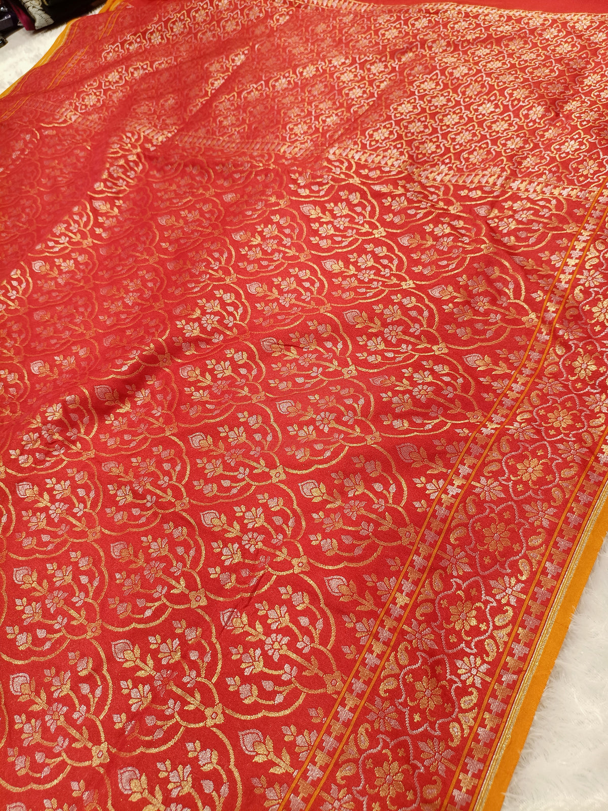 Bridal Red Shade Handwoven Kataan Ektara Jamdani Saree