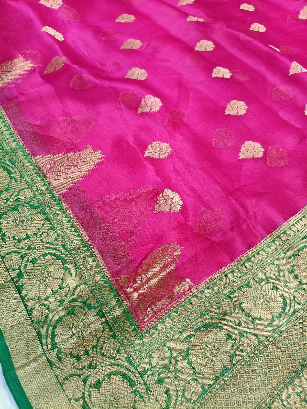 Rani Pink Shade Handwoven Reshmi Kora Organza Banarasi