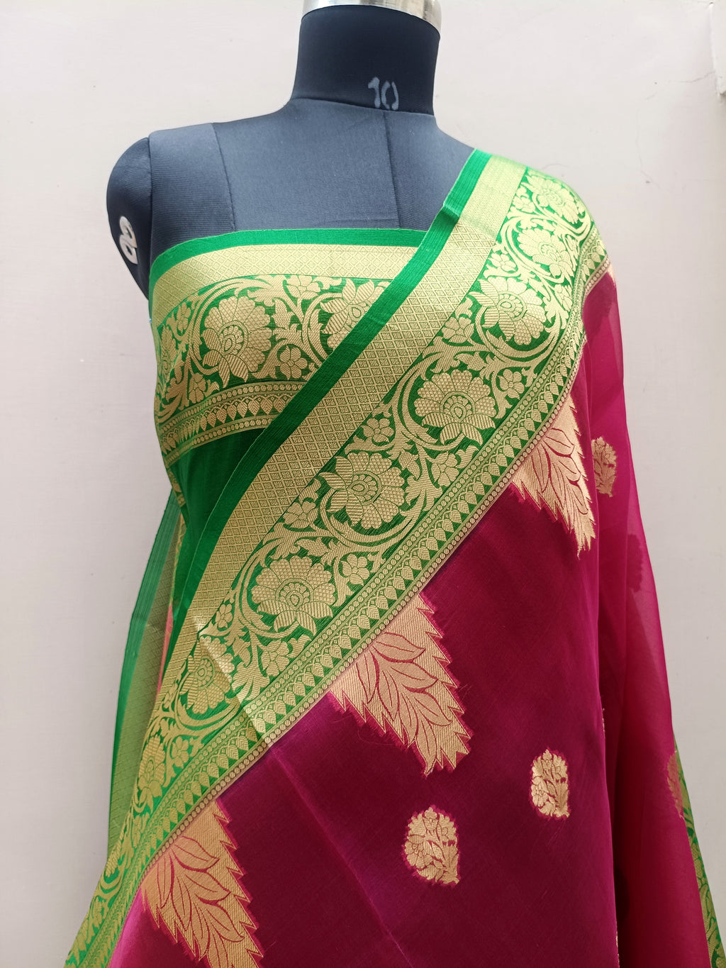Rani Pink Shade Handwoven Reshmi Kora Organza Banarasi