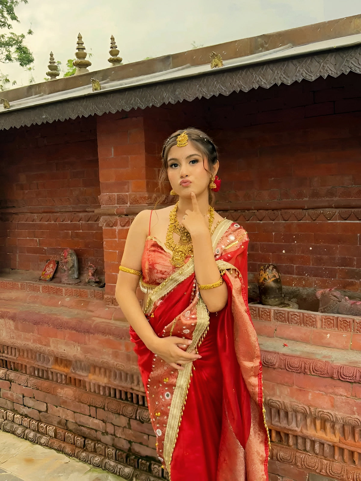 (Pre-Order) Viral Bridal Red Shade Pure Tissue Silk Ghungroo Saree
