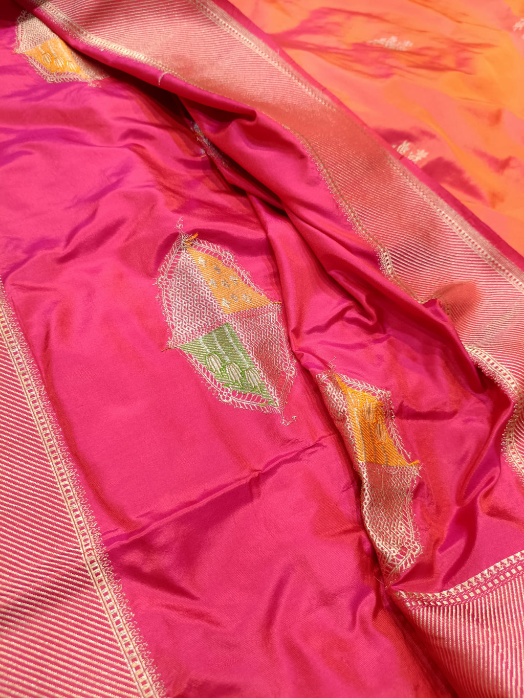 Orange Rani Pink Shade High Percentage Zari Weaving Handwoven Kataan Silk Saree